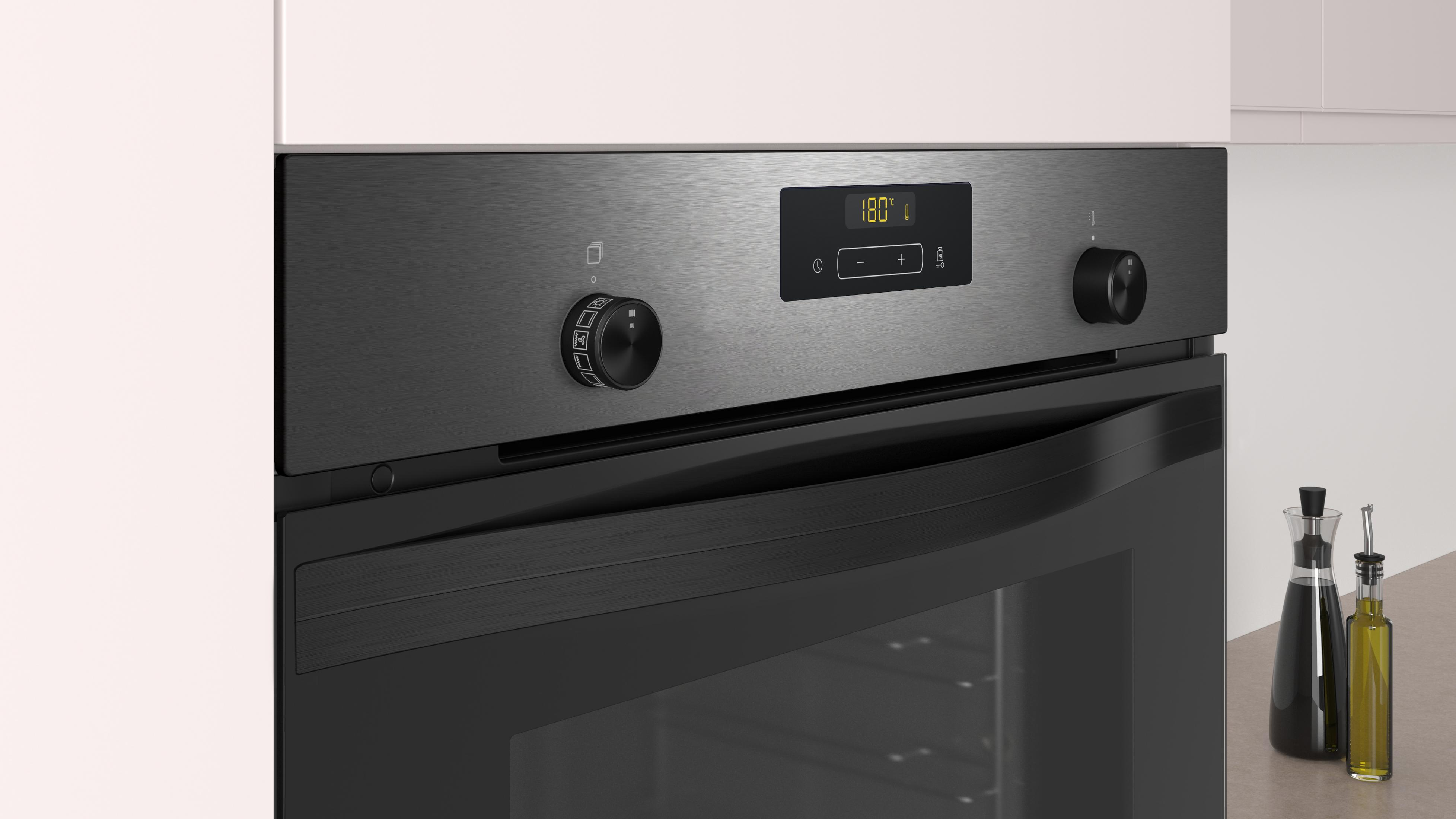 Horno moderno con pantalla digital (180°), mandos y puerta de cristal.