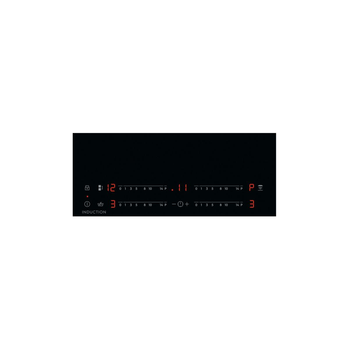 Piano cottura a induzione con display digitali per temperatura e timer.