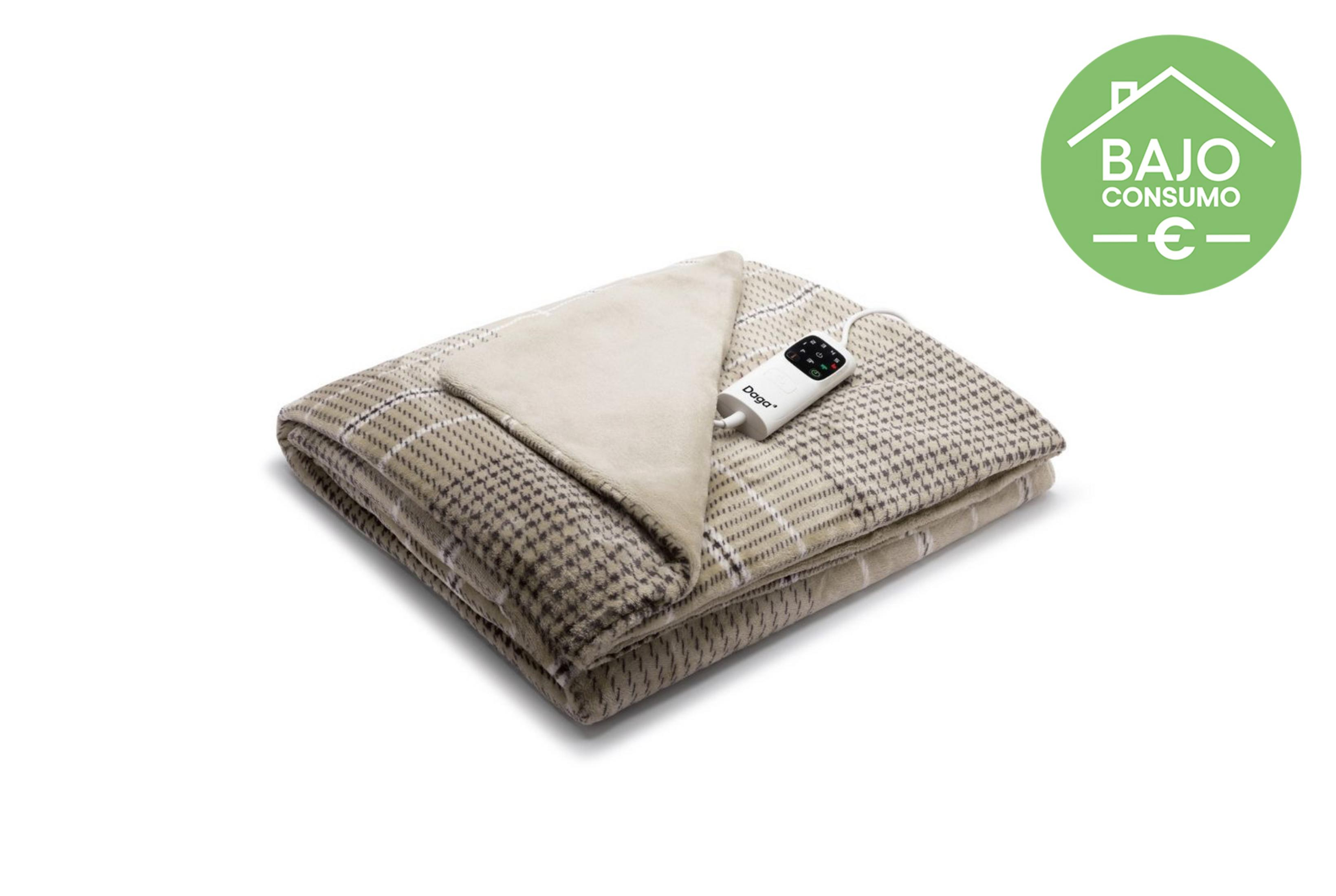 Una manta calefactora a cuadros con detalles beige y mando a distancia.
