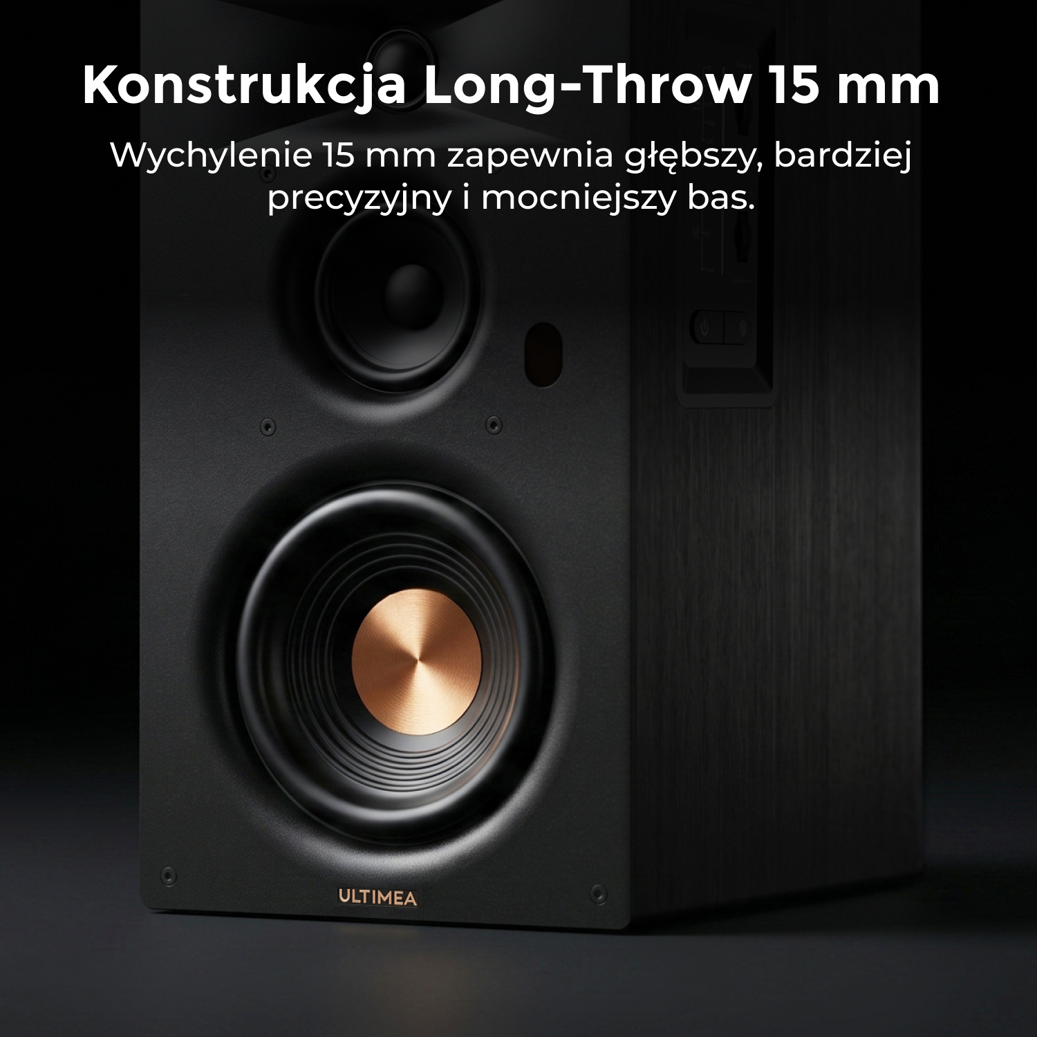 Czarny głośnik z miedzianym detalem. "Konstrukcja Long-Throw 15 mm".