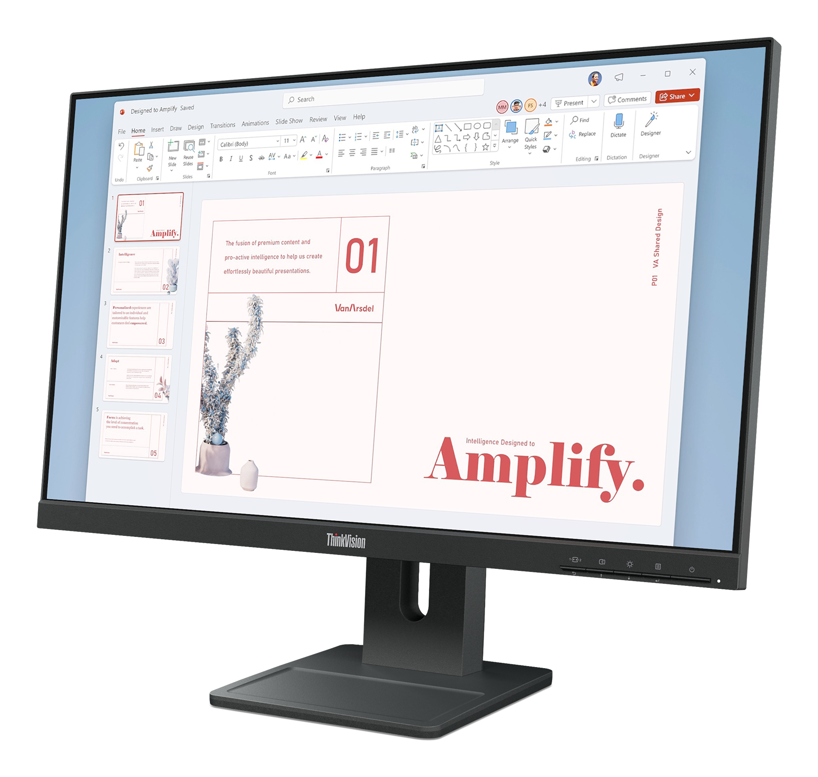 Ein Computermonitor zeigt eine Präsentation mit dem Titel 