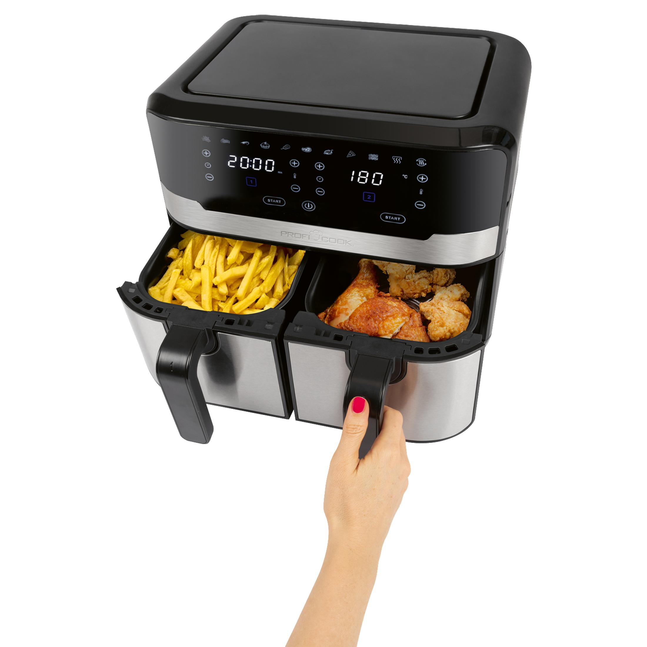 Doppel-Heißluftfritteuse mit Pommes und Hähnchenteilen in Schubladen.