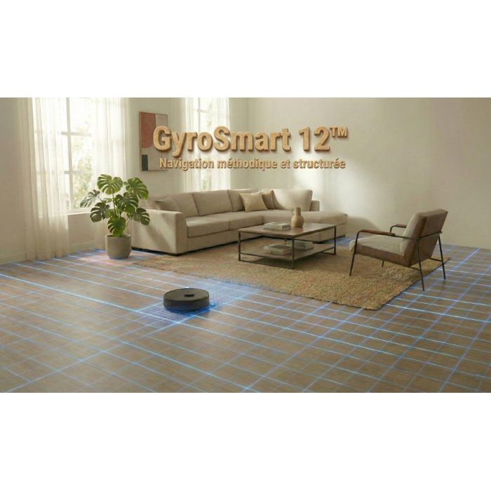 Un robot aspirapolvere pulisce un pavimento in legno in un soggiorno con divano e poltrona.
