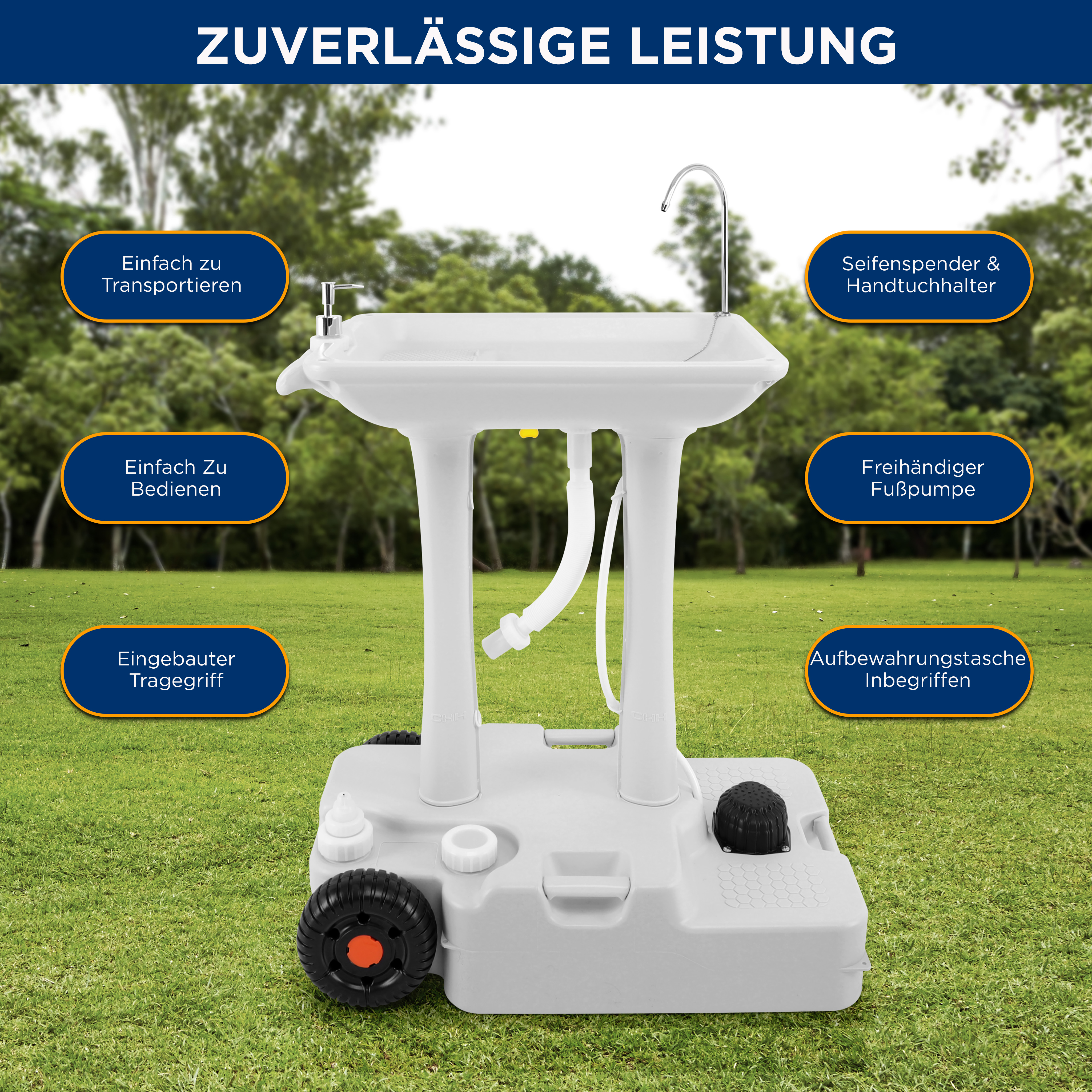 Ein tragbares Waschbecken mit Fußpumpe, Seifenspender und Rädern auf Gras.