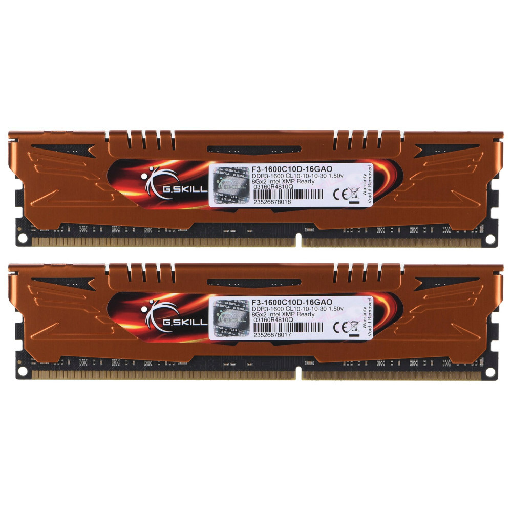 Dwa pomarańczowe moduły RAM G.SKILL DDR3 z etykietami.
