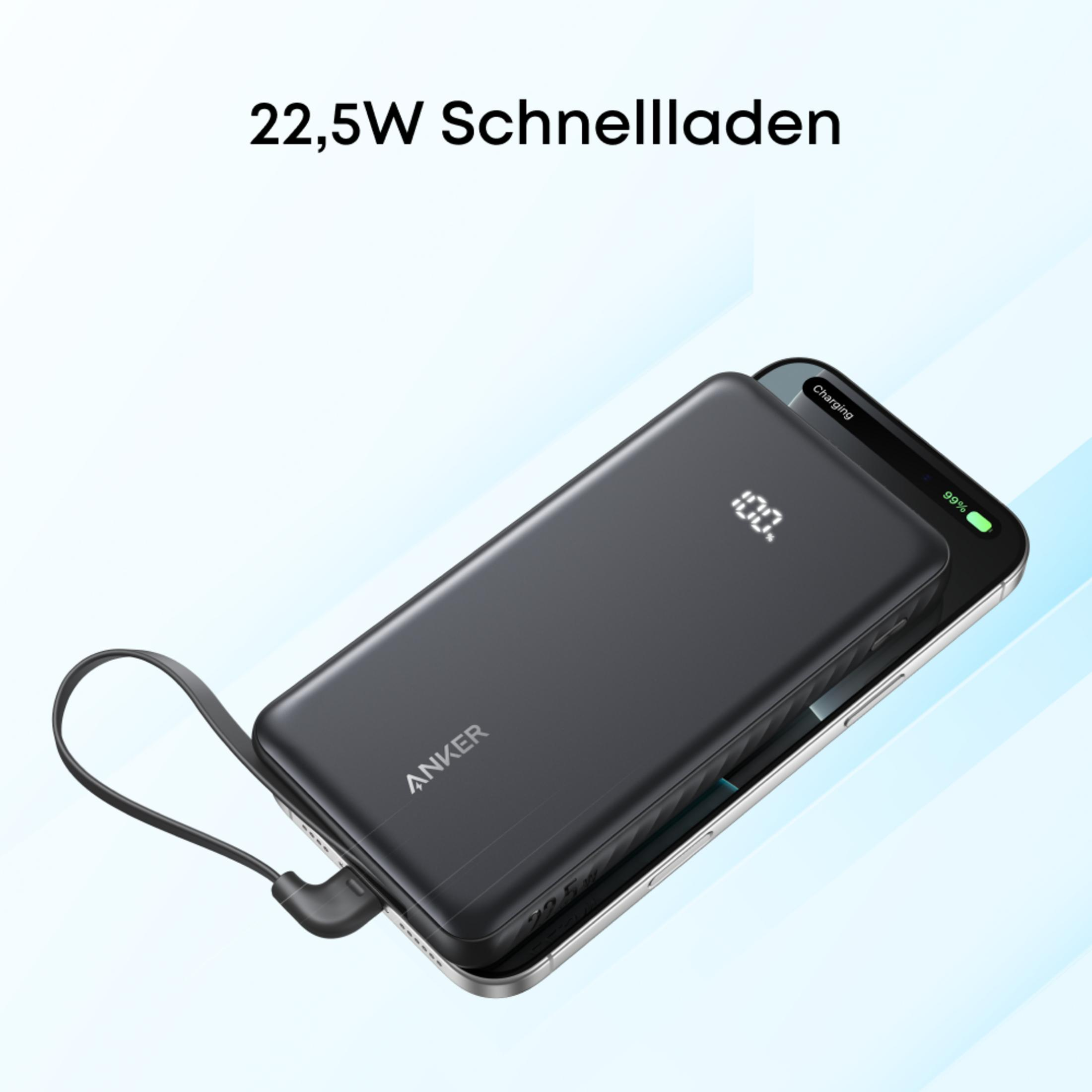 Schwarzes Anker Powerbank lädt ein Smartphone. Anzeige 100%.