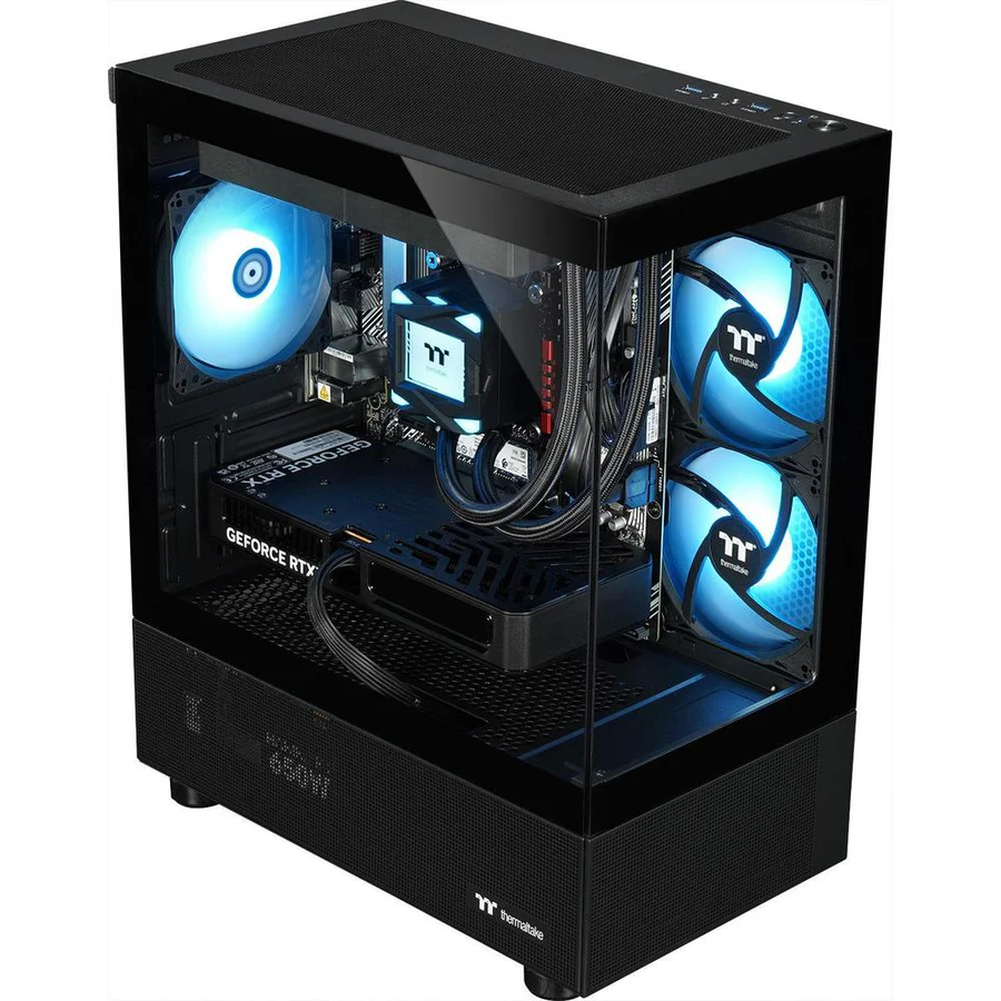Ein schwarzes PC-Gehäuse mit blau beleuchteten Lüftern und Komponenten.