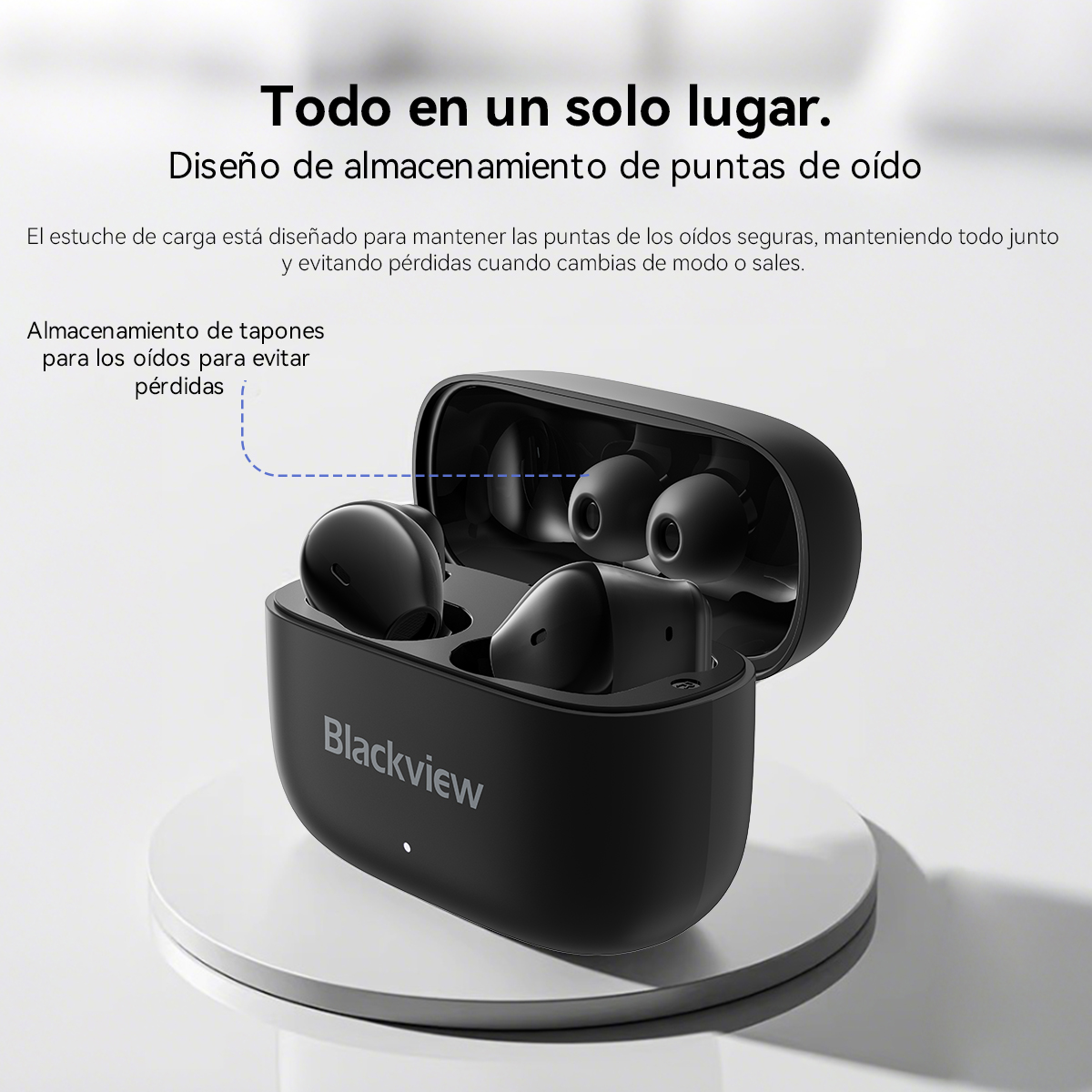Estuche negro con logo Blackview y auriculares inalámbricos dentro.