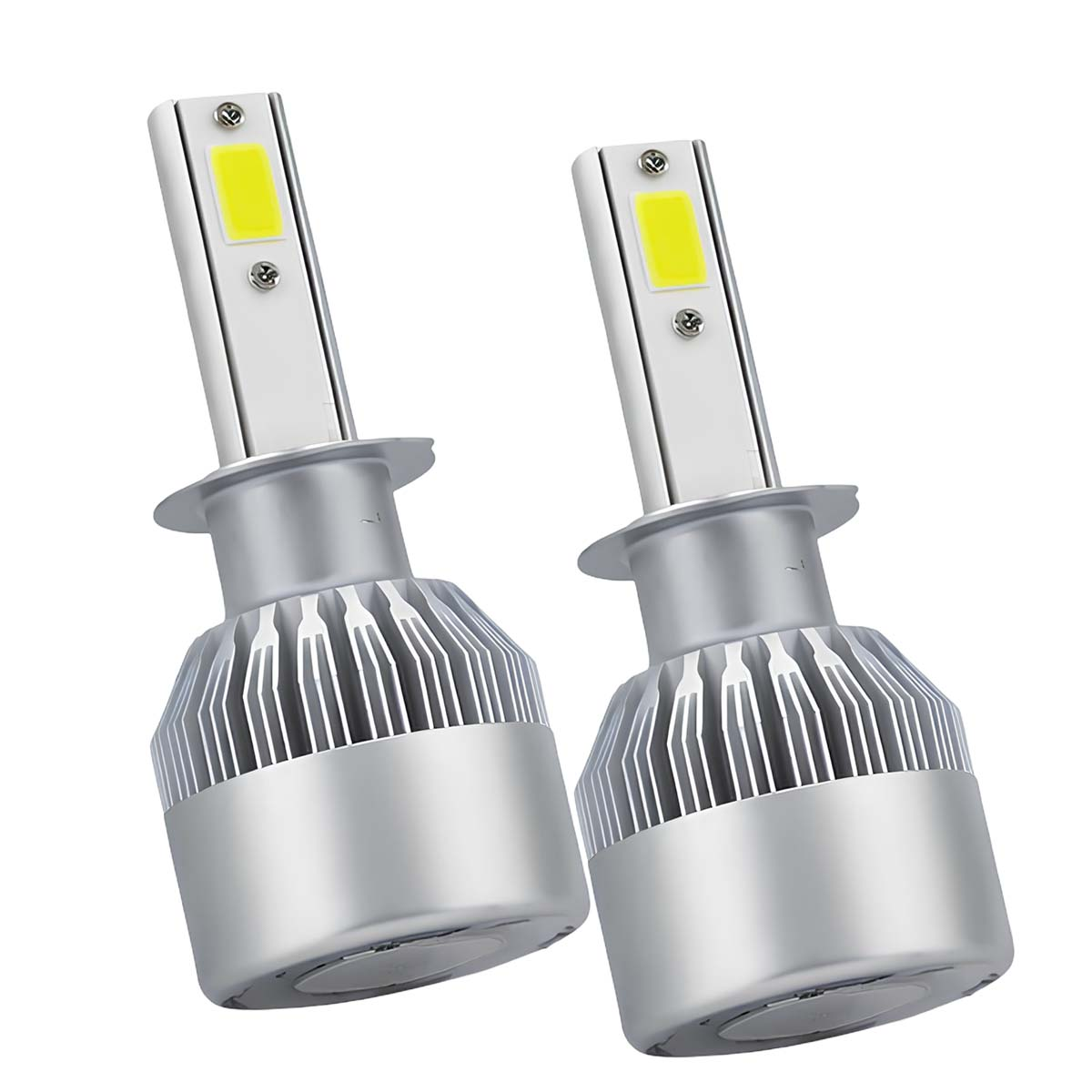 Zwei silberne LED-Autolampen mit Kühlkörpern und gelben Lichtern.