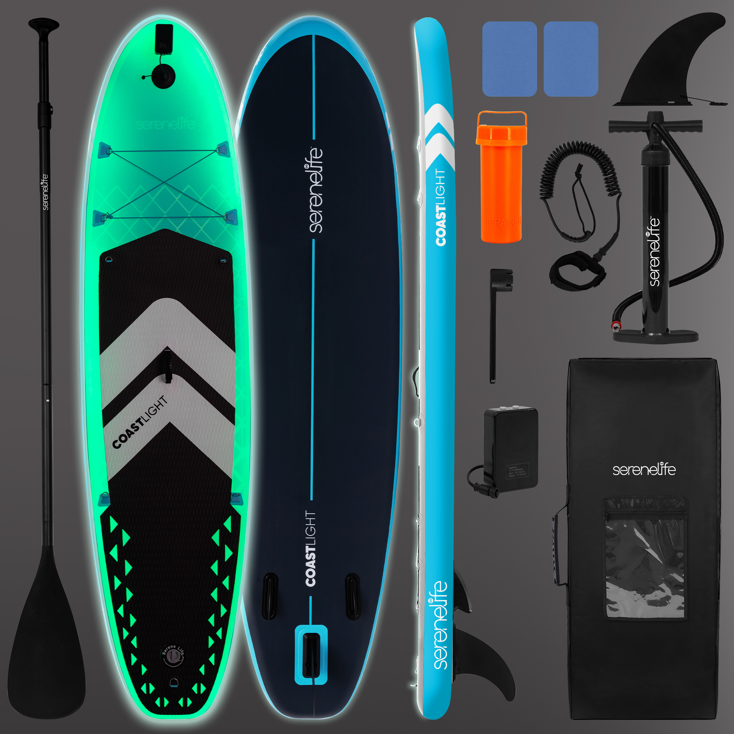 Ein aufblasbares Stand-Up-Paddleboard mit Zubehör auf grauem Hintergrund.