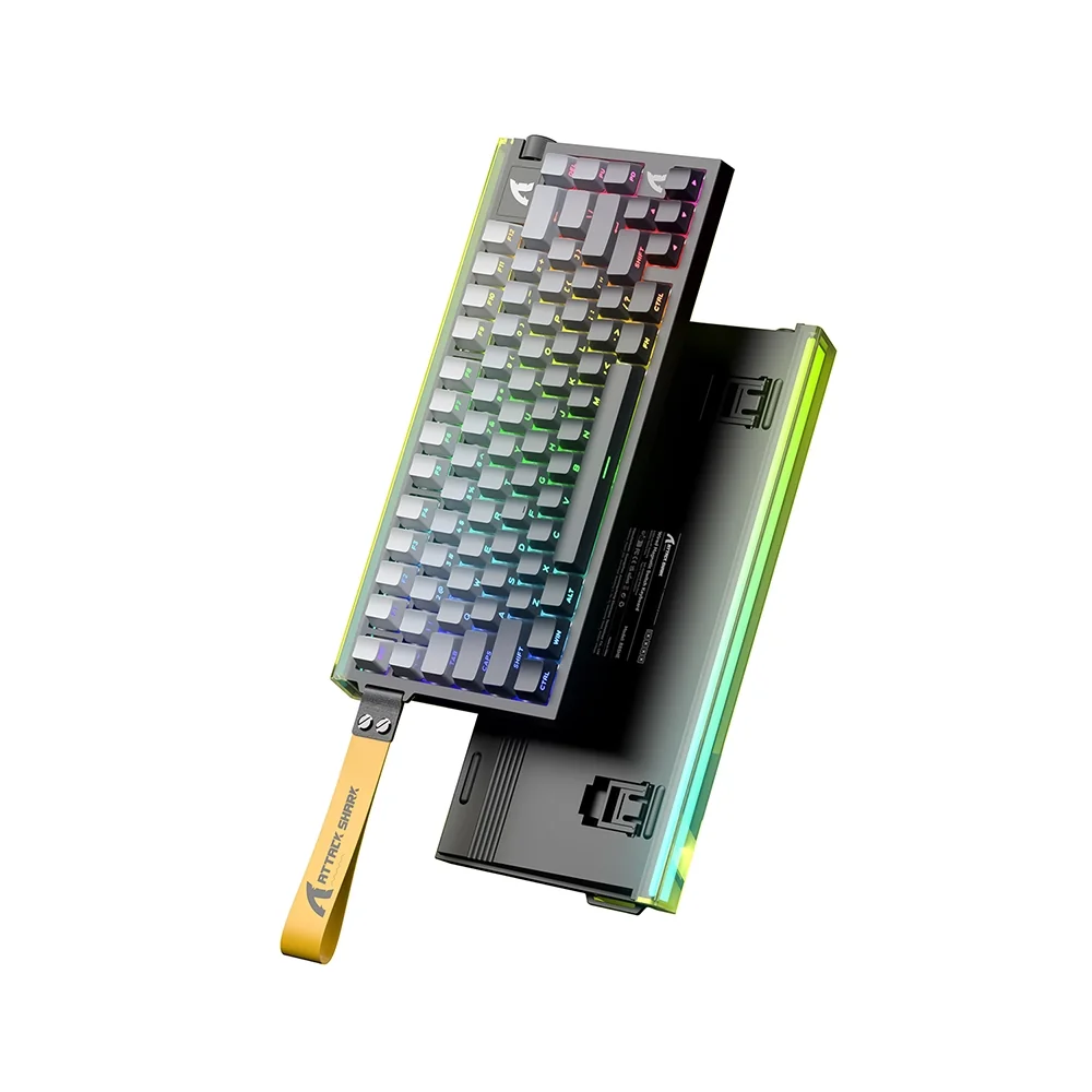 RGB aydınlatmalı ve sarı kayışlı gri klavye. Arka tarafı görünür durumda.