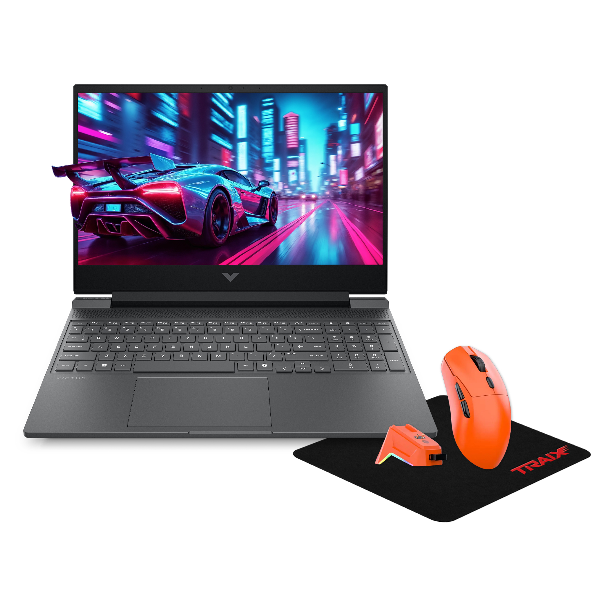 Yarış arabası ekranlı dizüstü bilgisayar, turuncu fare ve siyah mousepad.