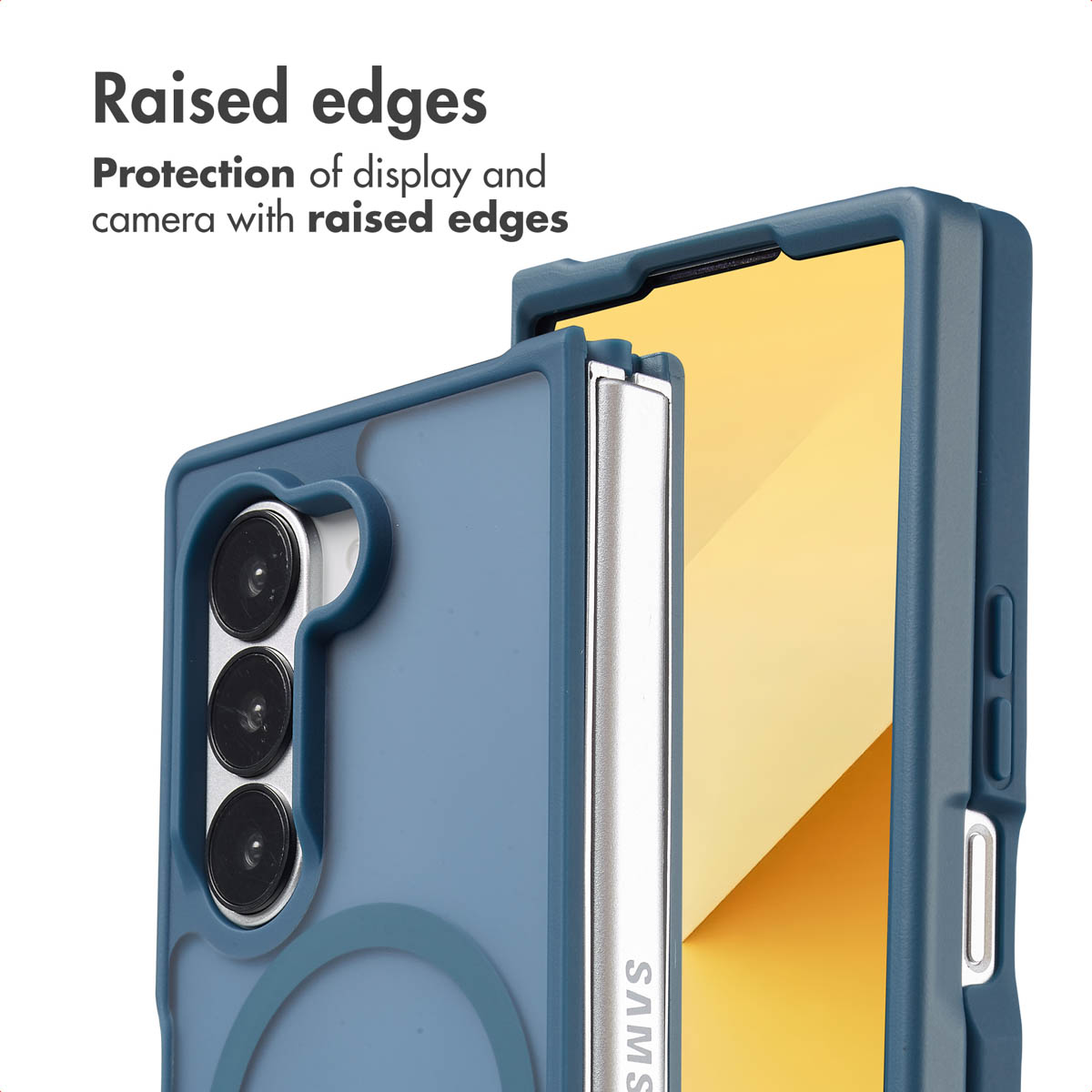 Blauw telefoonhoesje met verhoogde randen, met cameramodule en telefoonscherm.