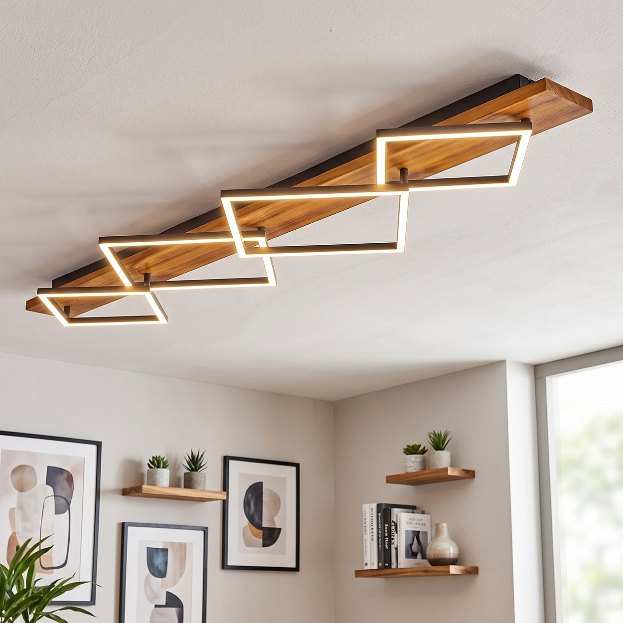 Deckenleuchte mit Holz und rechteckigen Metallrahmen mit LED-Licht.