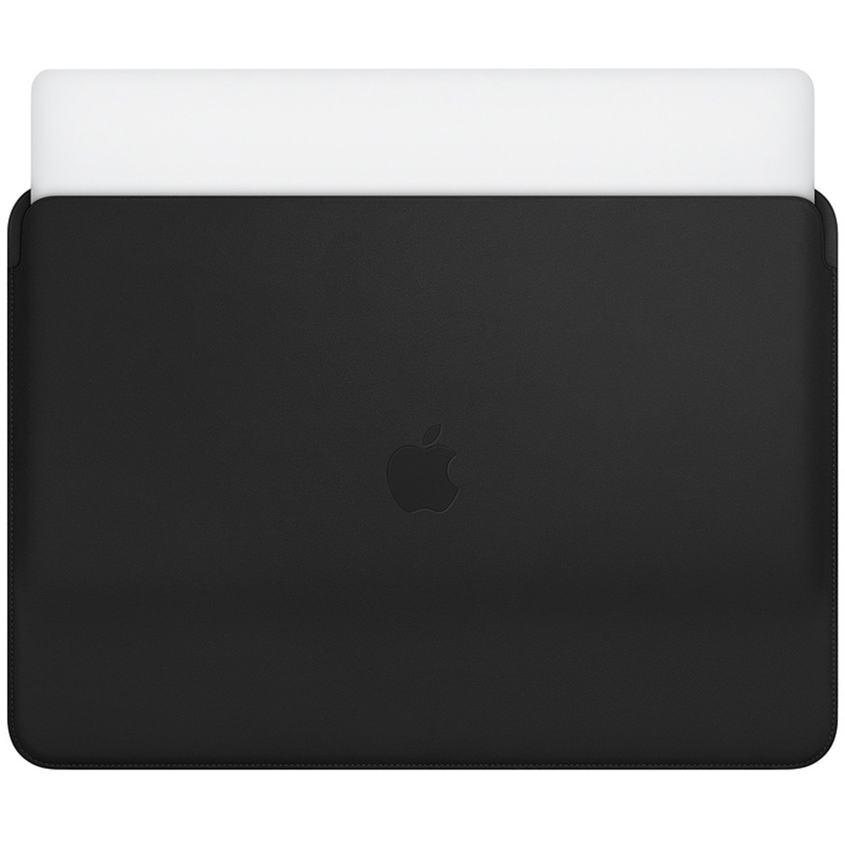 Schwarze Laptoptasche mit geprägtem Apple-Logo, Laptop ragt oben heraus.