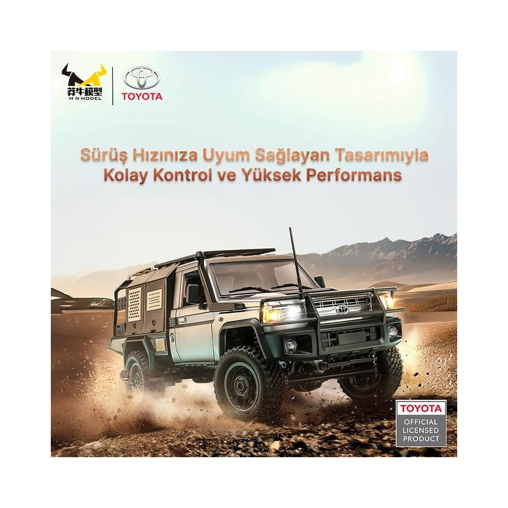 Gümüş Toyota SUV tozlu arazide off-road gidiyor.