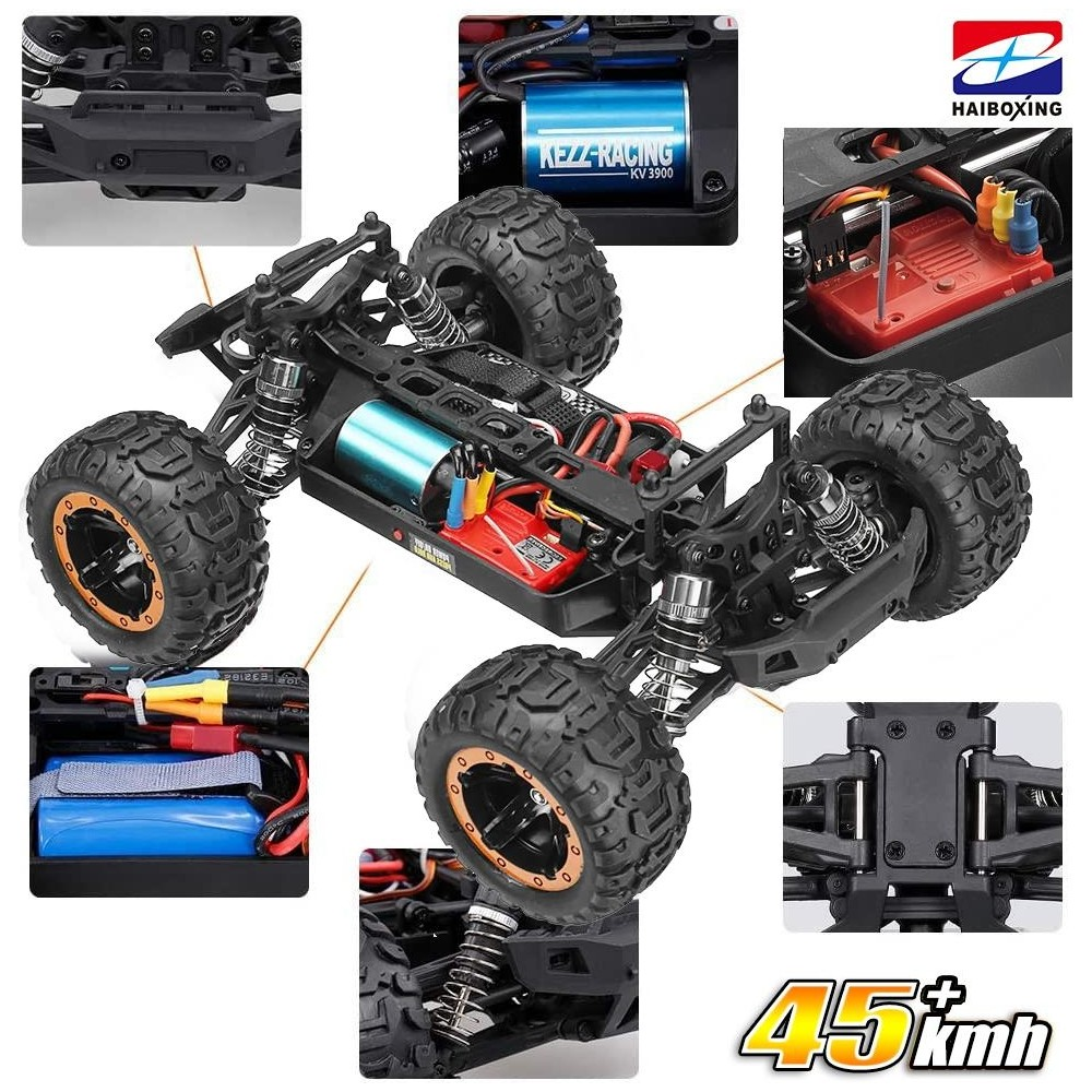 Mavi motorlu, kırmızı pilli ve büyük lastikli bir RC araba.