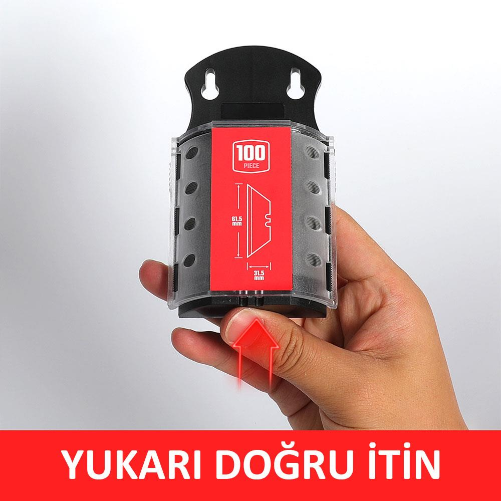 Yukarı ok gösteren bir elle tutulan 100 bıçaklık kap.