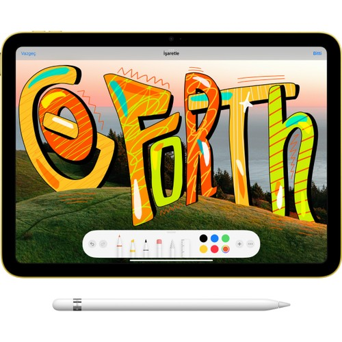 Sarı bir tablet, yeşil tepelik bir manzara üzerinde renkli grafiti harfleri gösteriyor.