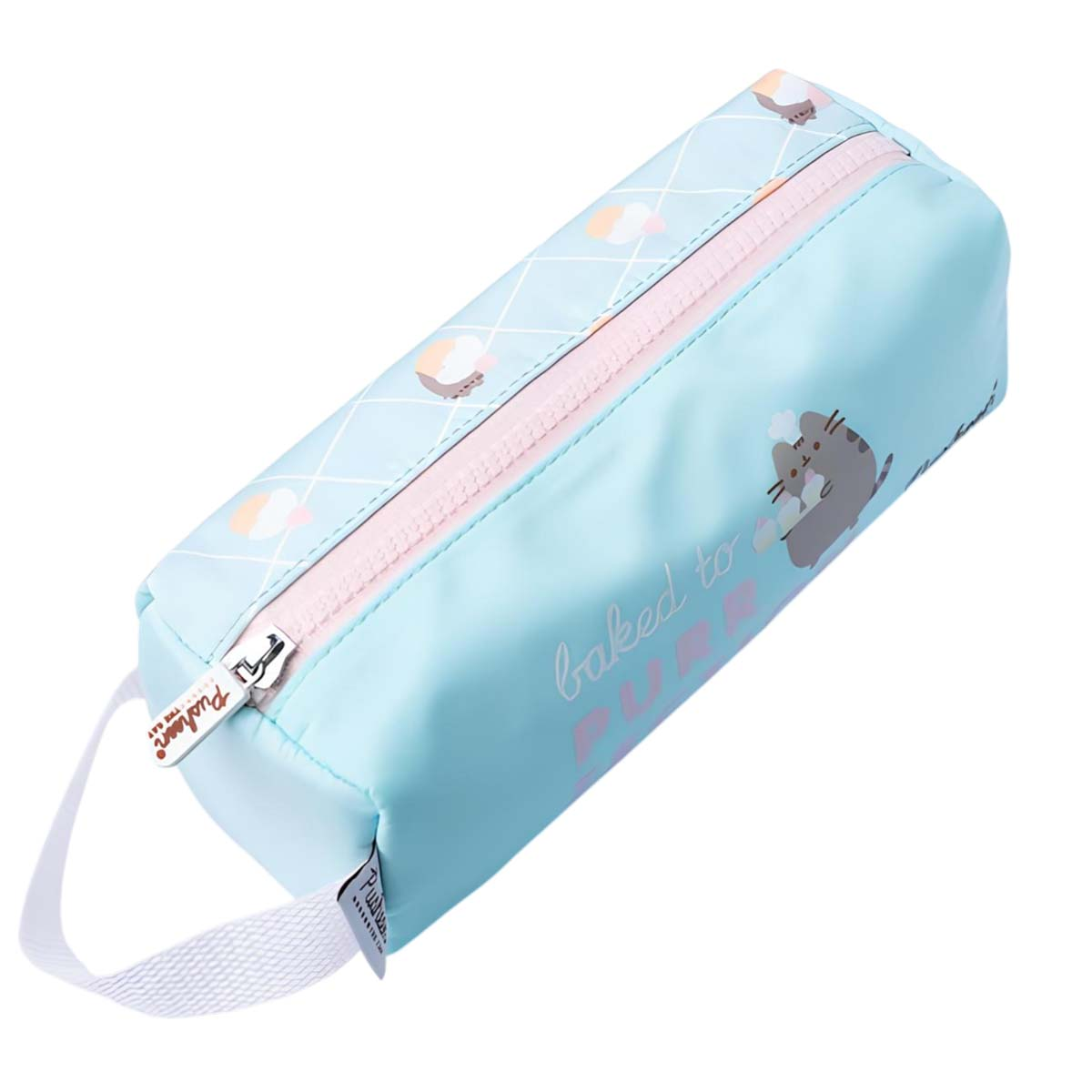 Hellblaue Federtasche mit pinkem Reißverschluss, Katzenmotiv und Text 'baked to PURR'.