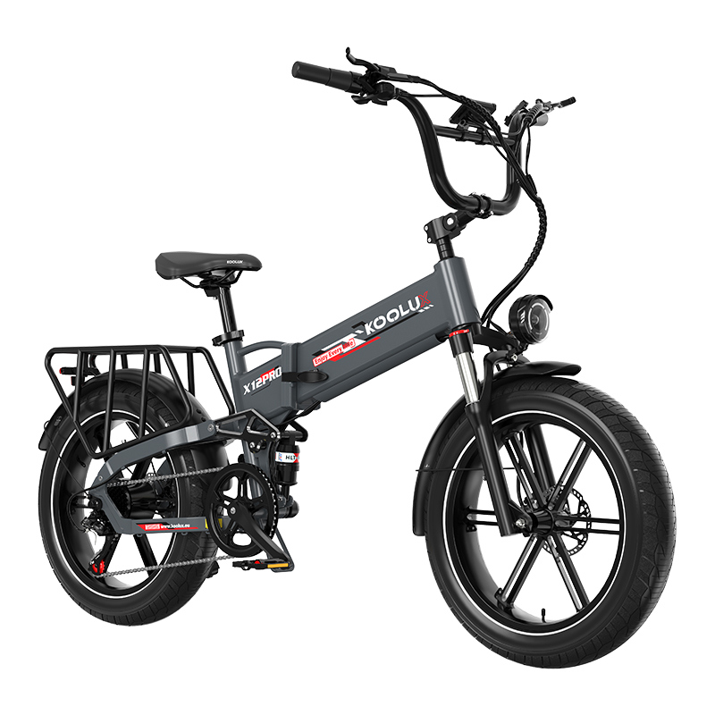 Bicicleta eléctrica Koolu X12PRO gris con neumáticos anchos y portaequipajes.