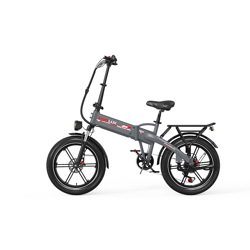 Bicicleta eléctrica plegable gris con asiento negro, portaequipajes, llantas blancas y logo rojo.