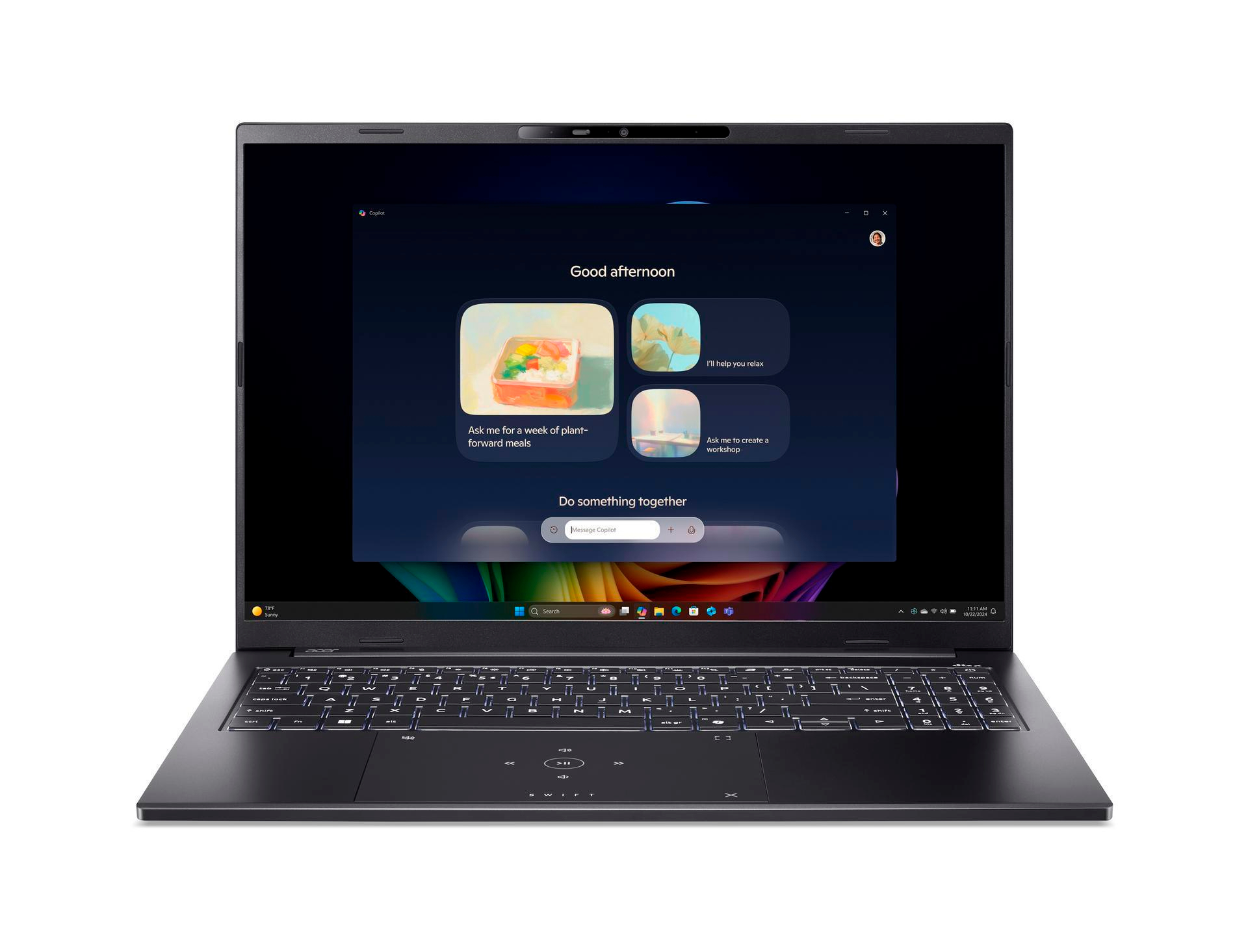 Ein schwarzer Laptop zeigt den Copilot-Bildschirm mit Optionen für Mahlzeiten, Entspannung und Workshops.