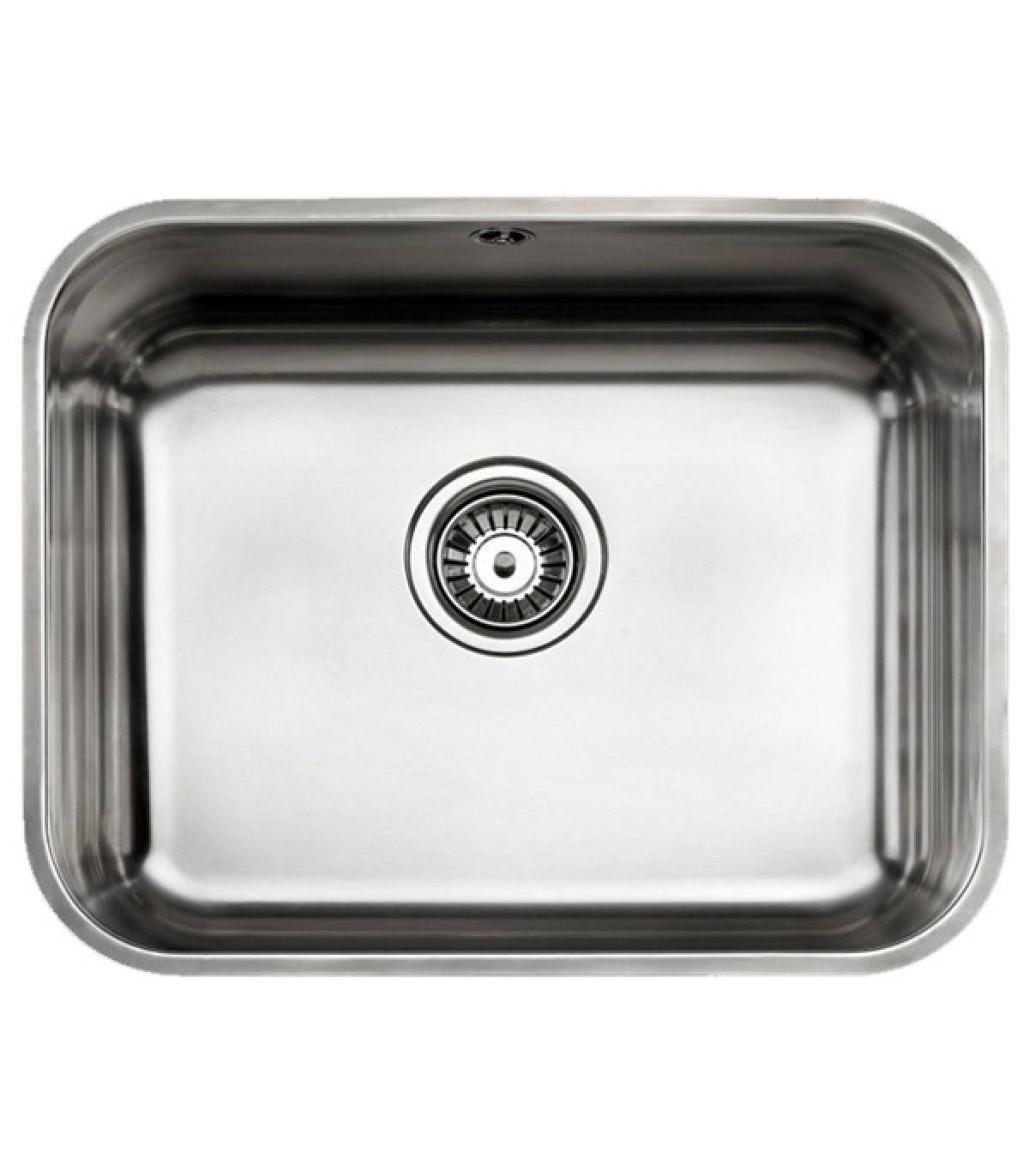 Ortasında yuvarlak gideri olan parlak paslanmaz çelik lavabo.