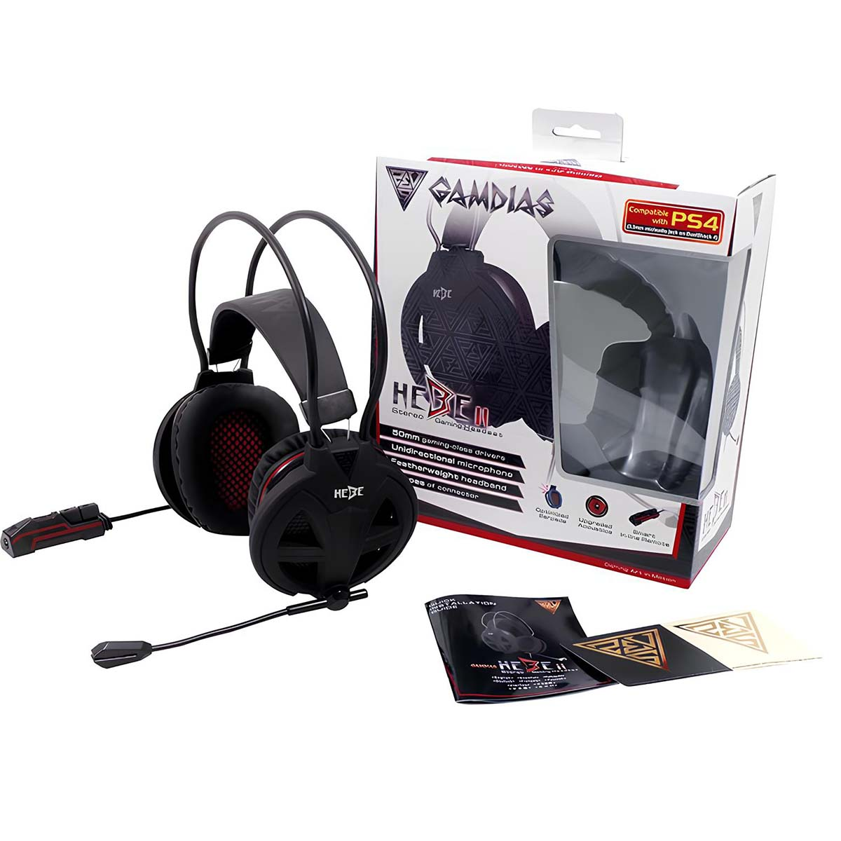 Casque de jeu noir avec accents rouges et microphone, à côté de son emballage.