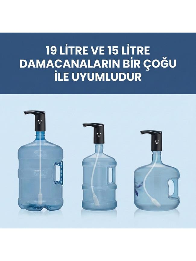 Pompalı üç mavi su damacanası, ikisi büyük, biri daha küçük.