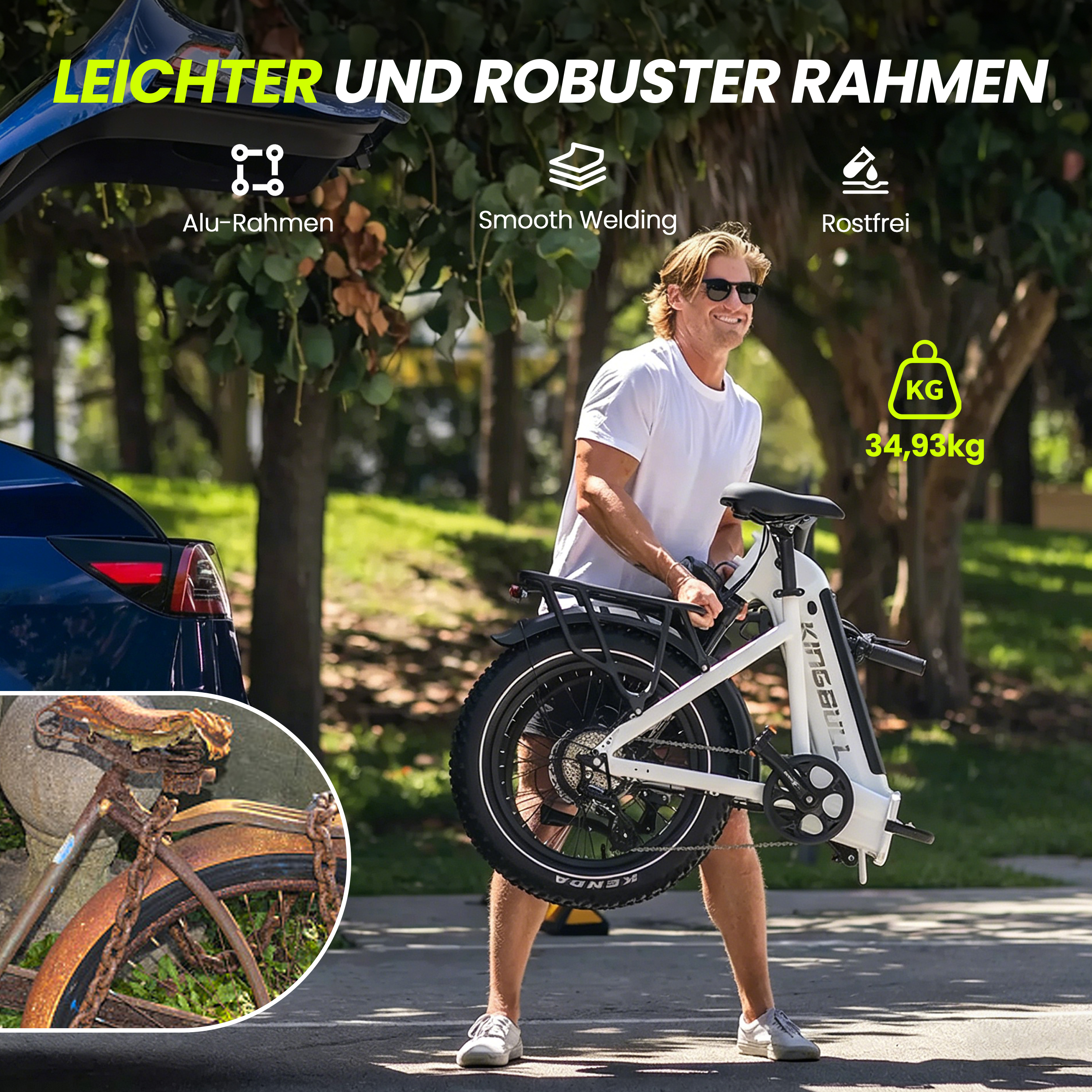 Mann mit weißem T-Shirt trägt weißes Faltrad, 34,93 kg, neben blauem Auto.
