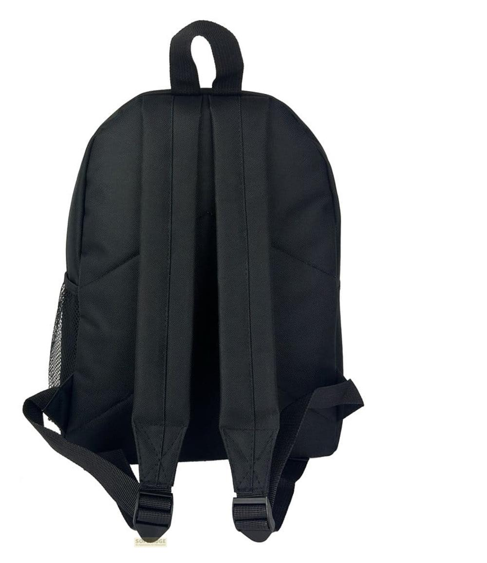 Rückseite eines schwarzen Rucksacks mit verstellbaren Trägern und Seitentasche aus Netzgewebe.