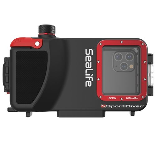 Schwarzes wasserdichtes Gehäuse mit roter Einfassung, zeigt ein Smartphone.