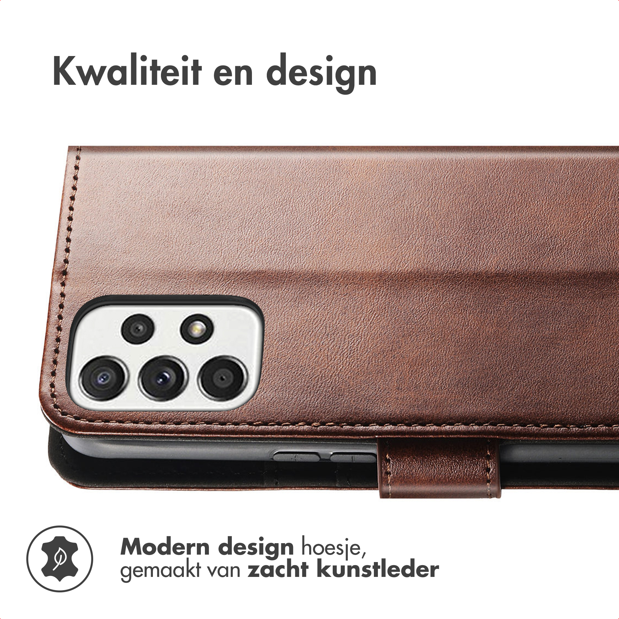 Bruine lederen telefoonhoes met een quad camerasysteem op de achterkant.