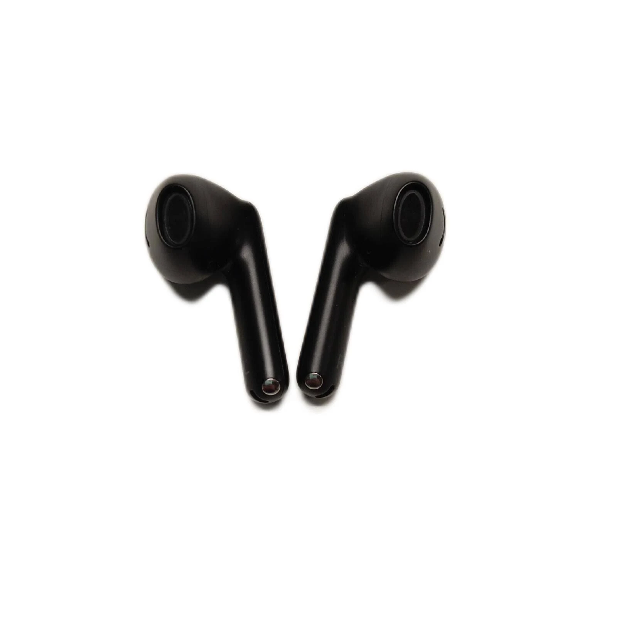 Due auricolari wireless neri sono posizionati uno accanto all'altro su sfondo bianco.