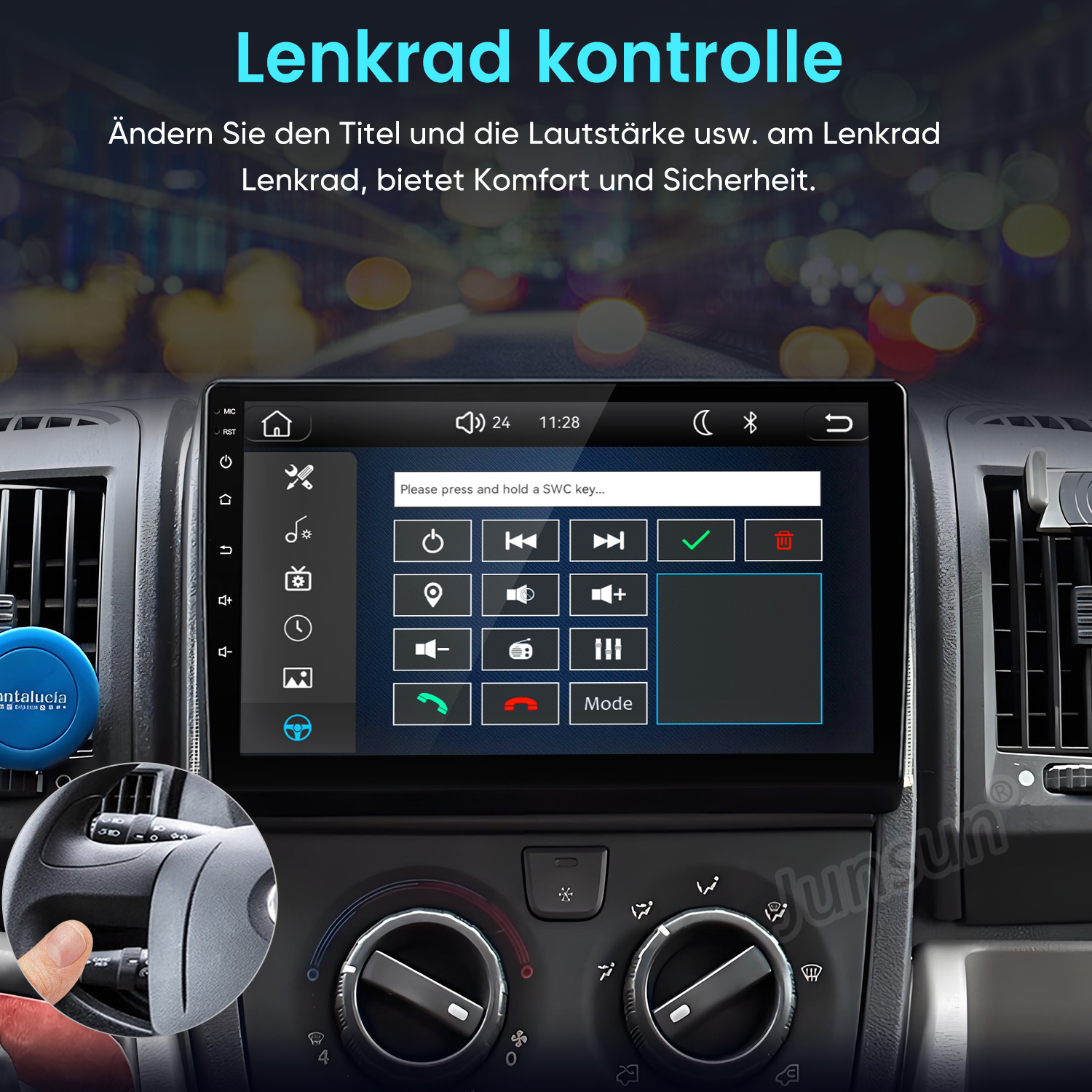 Autoradio mit Touchscreen zeigt Lenkradsteuerung an. Ein Finger berührt das Lenkrad.