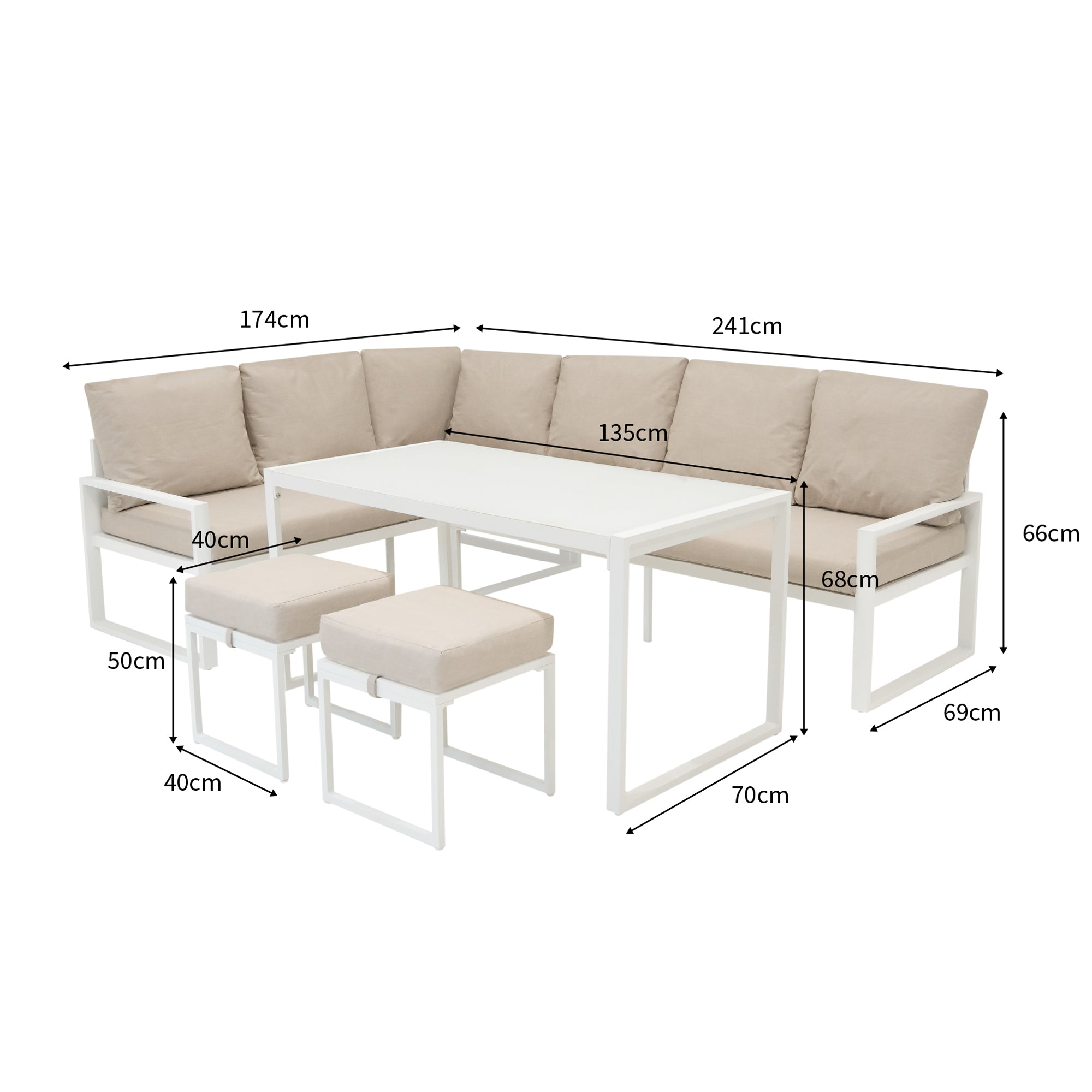 Sofá de esquina blanco y mesa con dimensiones, dos otomanas con cojines beige.