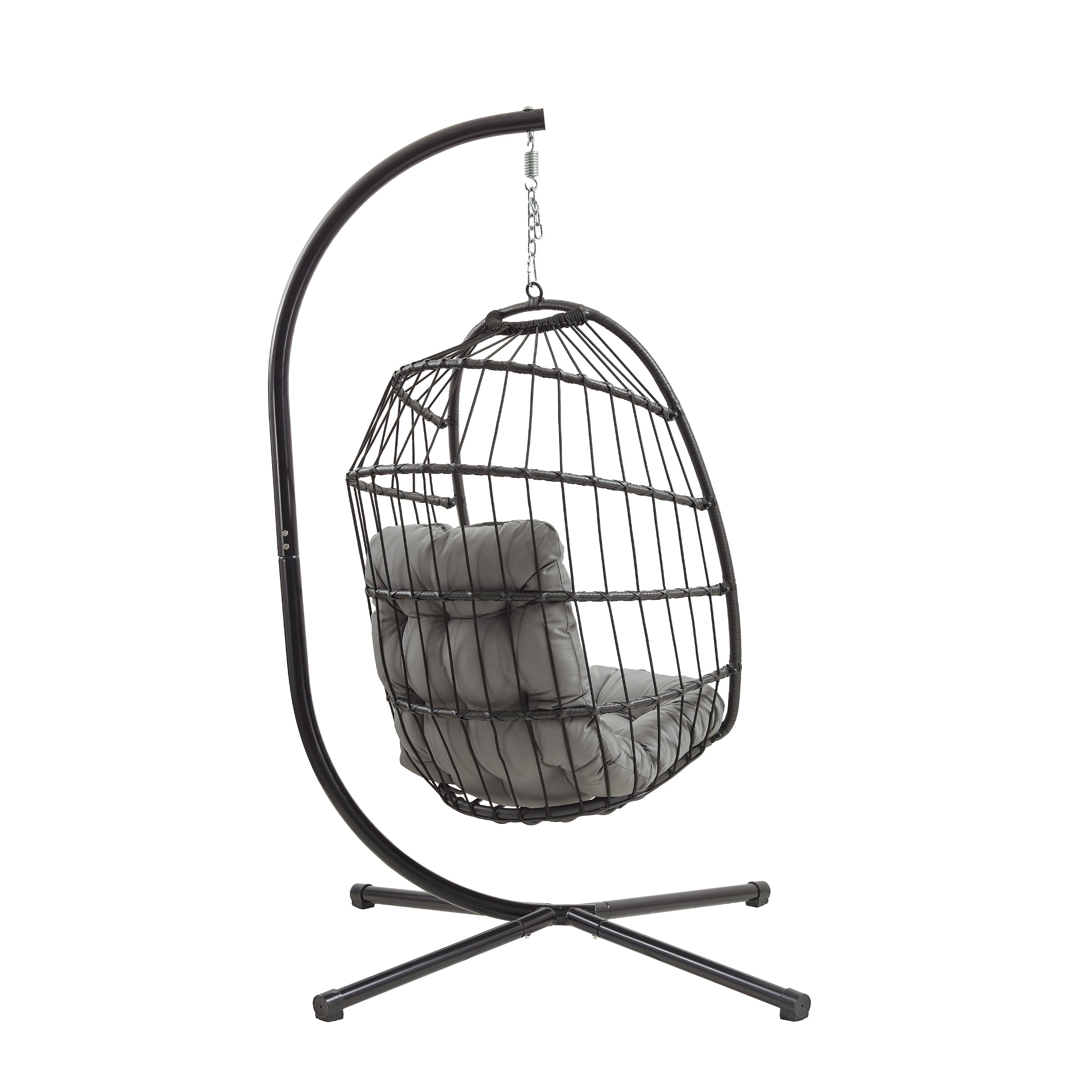 Una silla colgante negra tipo huevo con cojín gris sobre soporte metálico.