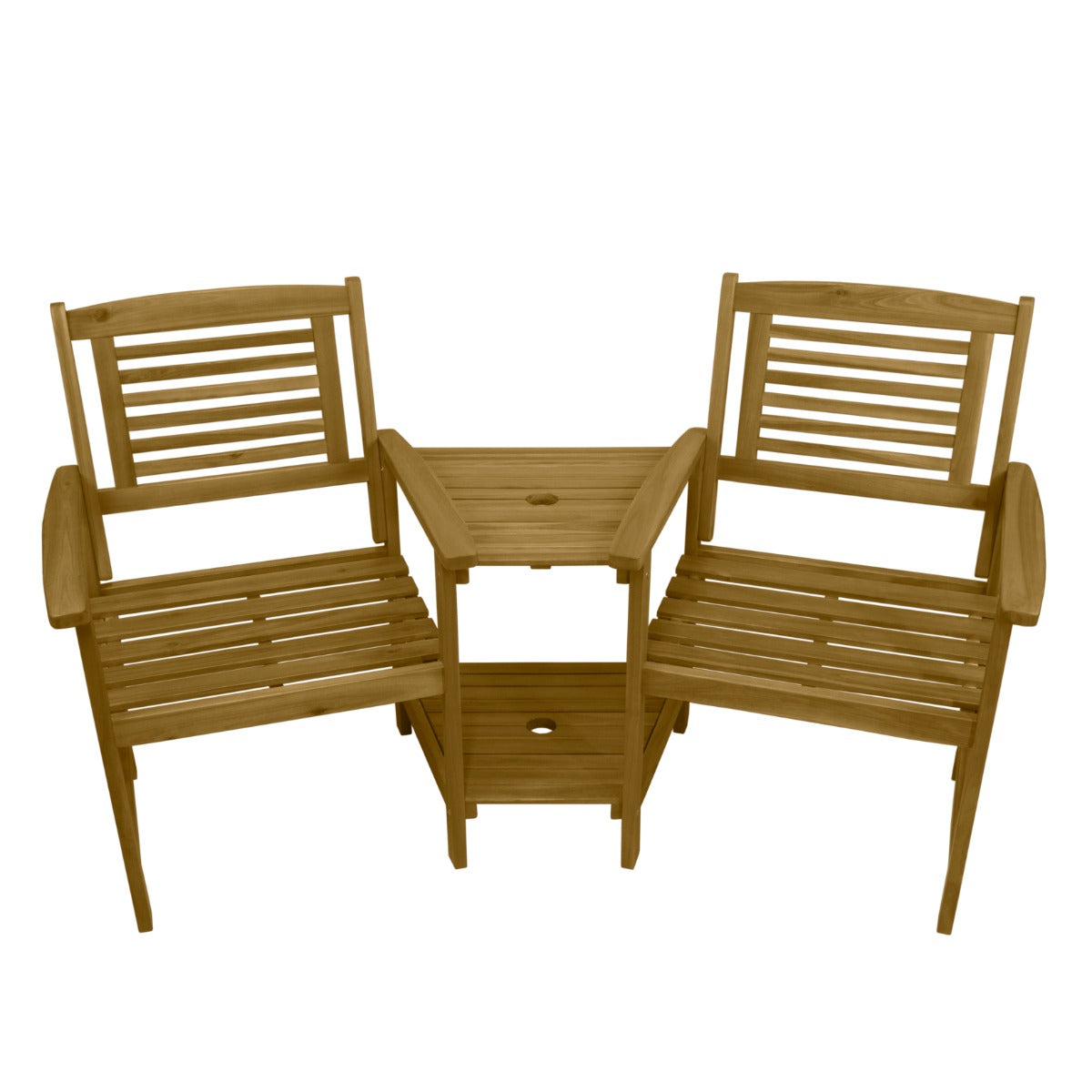 Dos sillas de madera con una mesa pequeña en medio, aisladas.