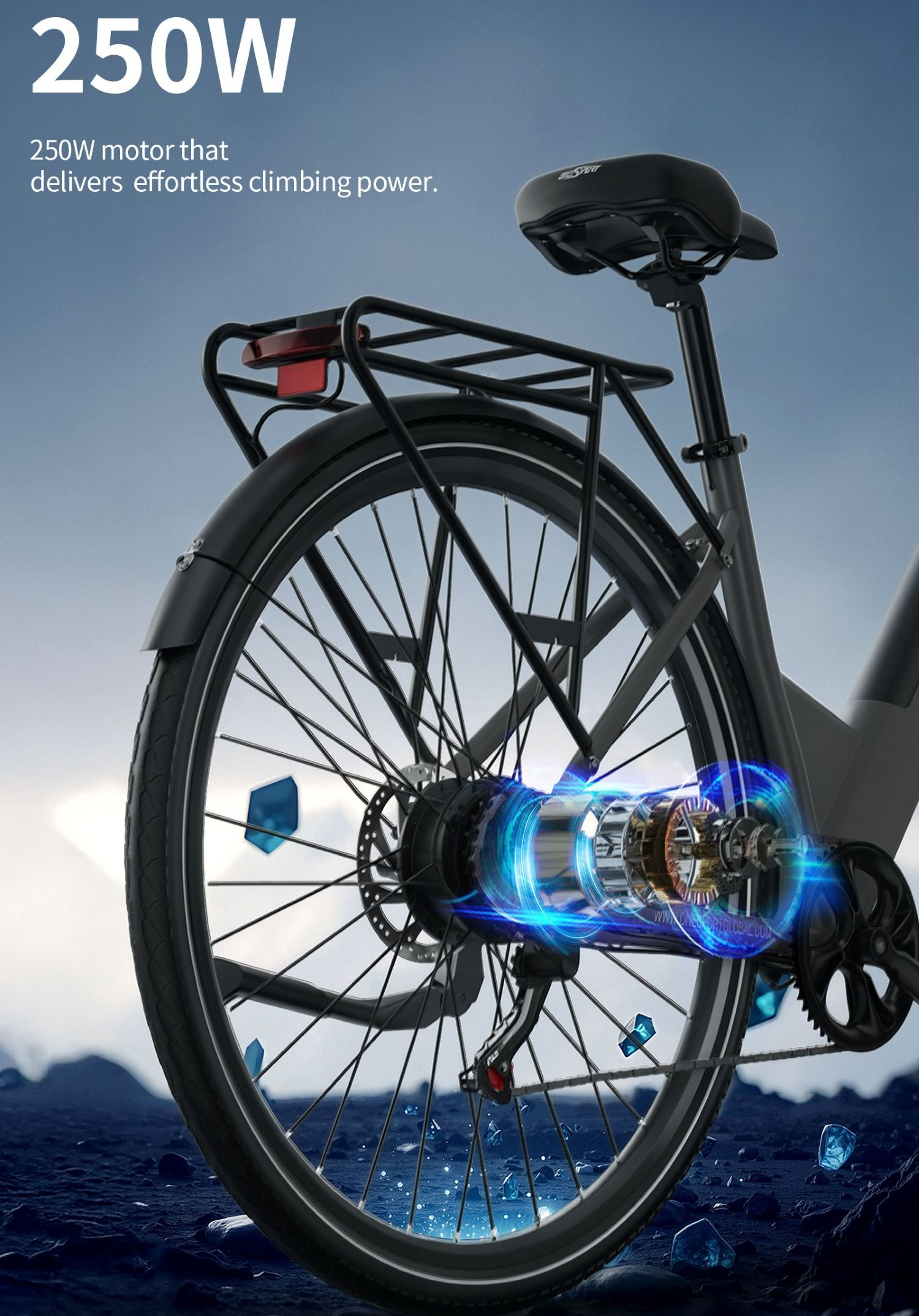 Primer plano de la rueda trasera de una bicicleta con motor iluminado y brillo azul.