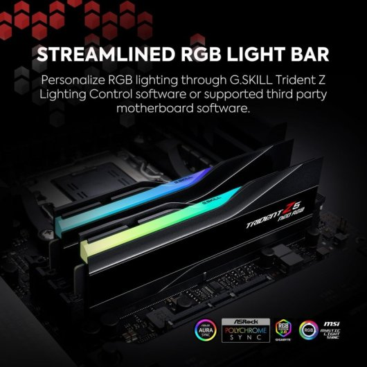 Zwei schwarze RAM-Riegel mit RGB-Beleuchtung auf einem Motherboard. Text wirbt für RGB-Lichtleiste.