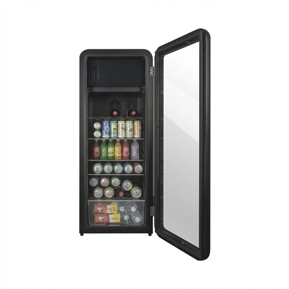 Frigo per bevande nero con porta aperta, riempito con lattine e bottiglie.