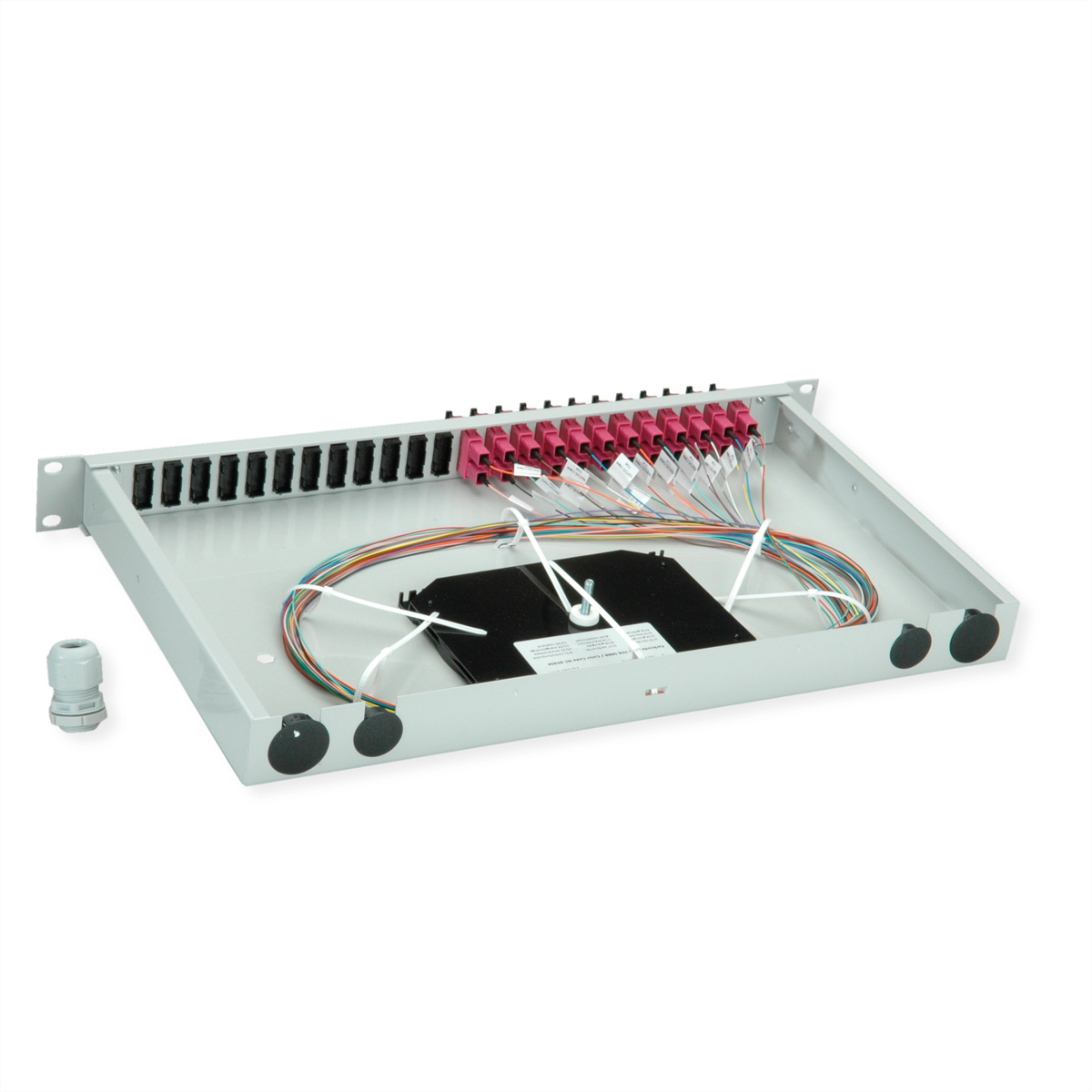 Rackmontierbare Glasfaser-Patchpanel mit rosa und schwarzen Steckverbindern und bunten Kabeln.