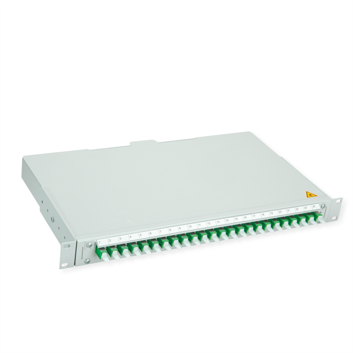 Ein graues Rack-Panel mit 24 grünen und weißen Steckverbindern, nummeriert 1-24.