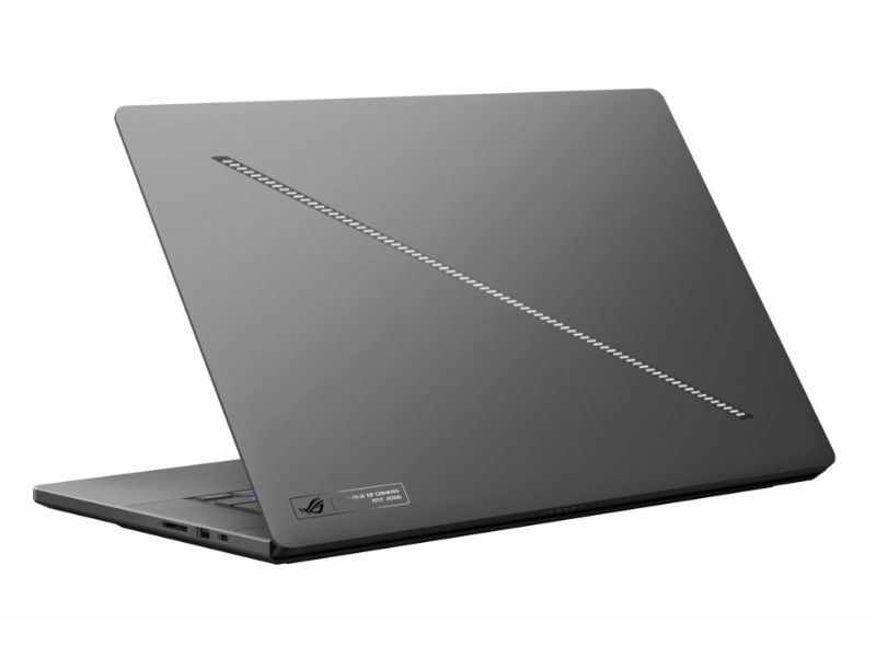 ROG logosu ve arkasında kesikli çizgisi olan kapalı, koyu renkli bir dizüstü bilgisayar.