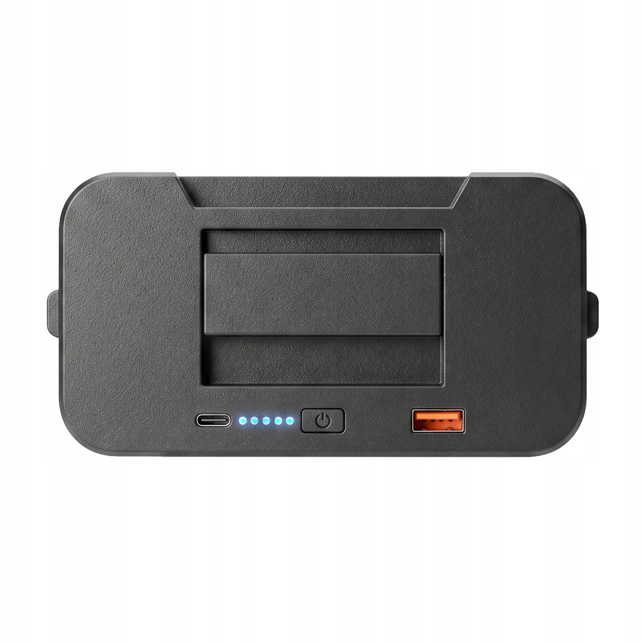 Czarna, prostokątna power bank z portem USB-C, pięcioma niebieskimi wskaźnikami i portem USB-A.