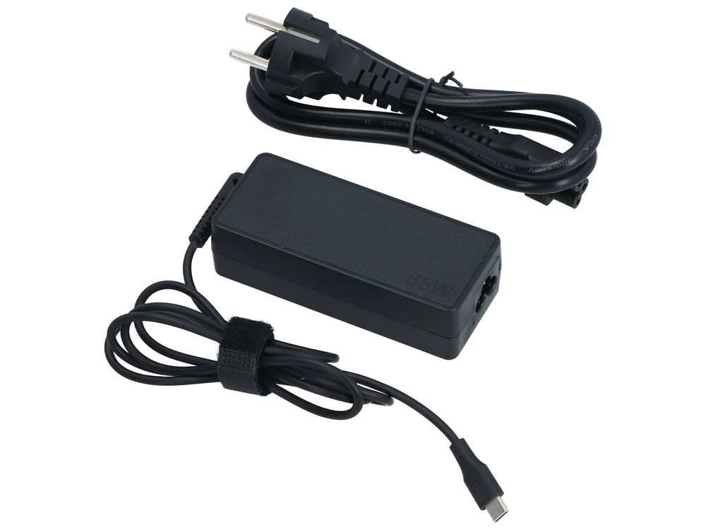 Czarny zasilacz 65W z kablami i złączem USB-C na białym tle.