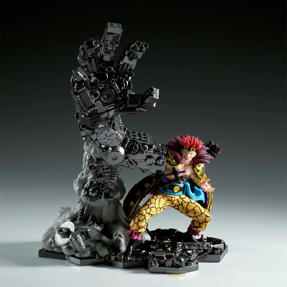 Eine Figur mit roten Haaren und gelber Hose neben einer mechanischen Hand aus Rauch.