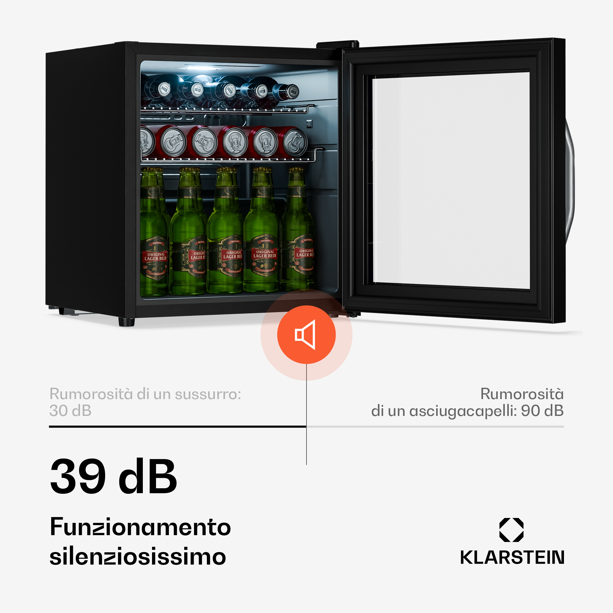 Ein schwarzer Kühlschrank mit offener Tür, gefüllt mit Bierflaschen und Dosen.