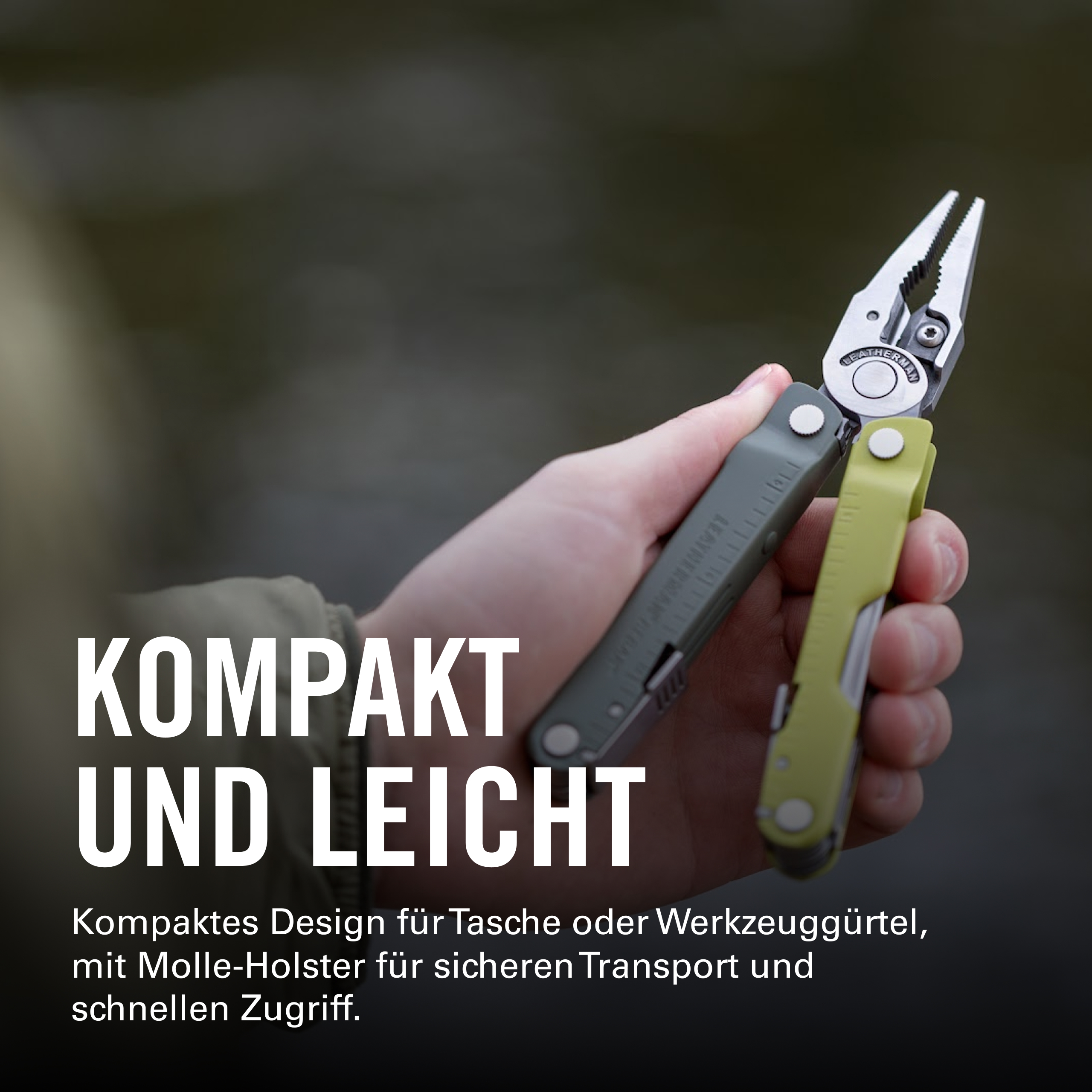 Eine Hand hält ein Multitool mit Zange, grün und grau.